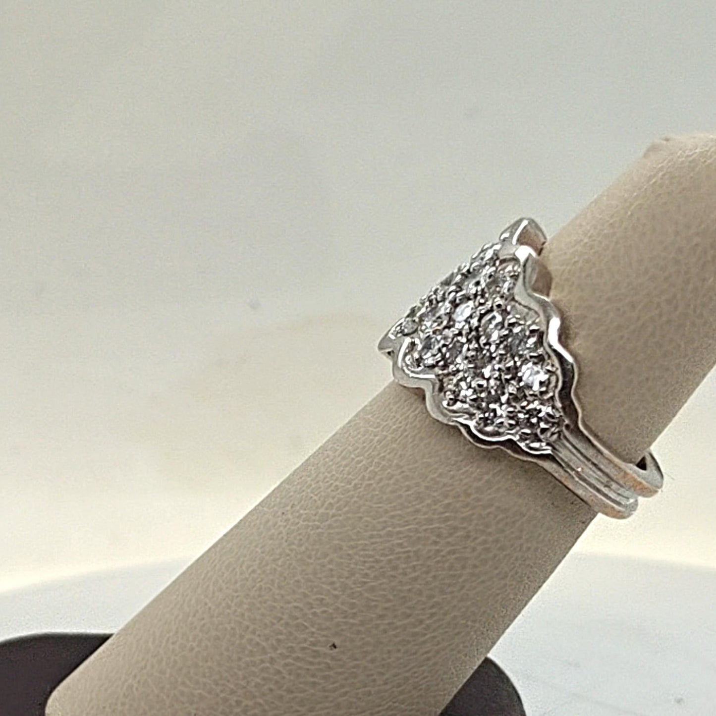 DIAMOND PAVE CLUSTER BAND RING 14K WHITE GOLD 2.05 CTW