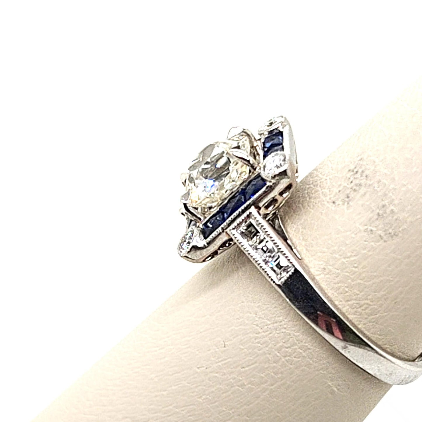 DIAMOND AND PLATINUM RING 1.59CT