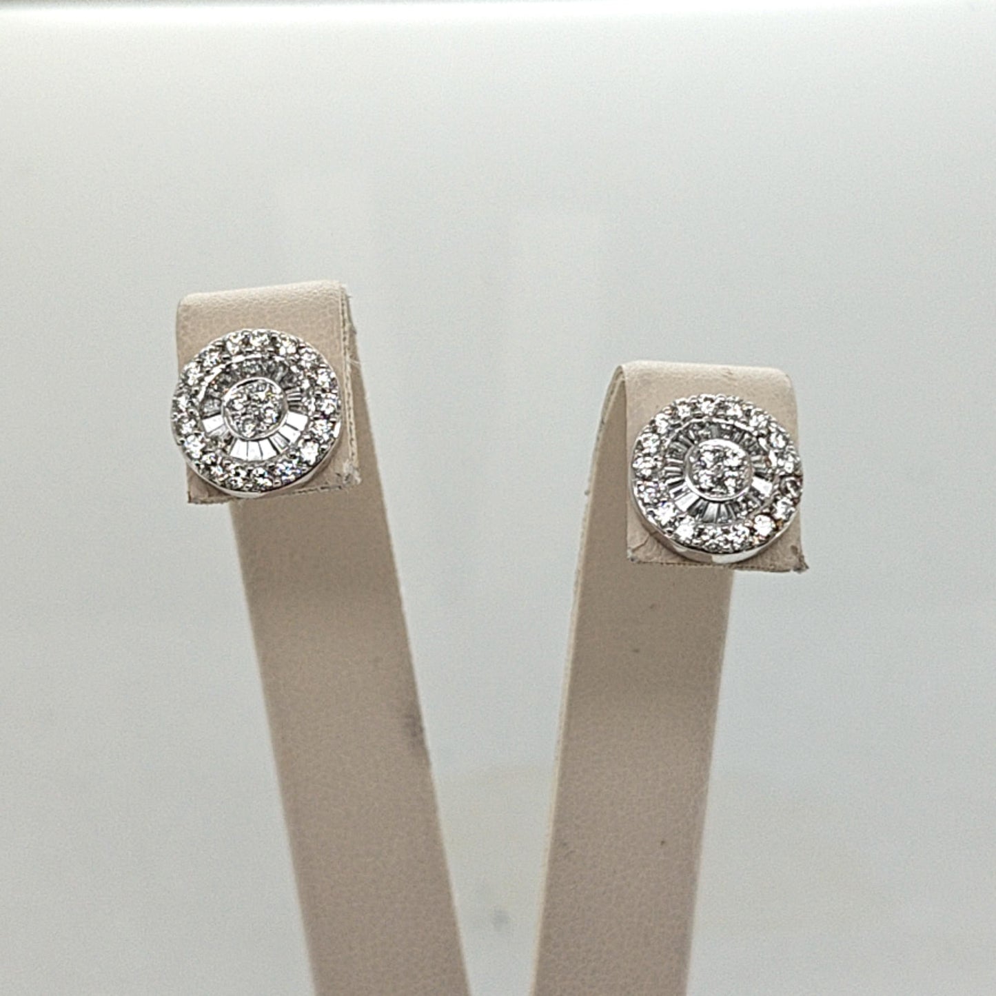 DIAMOND ROUND AND BAGUETTE CLUSTER EARRINGS WHITE GOLD