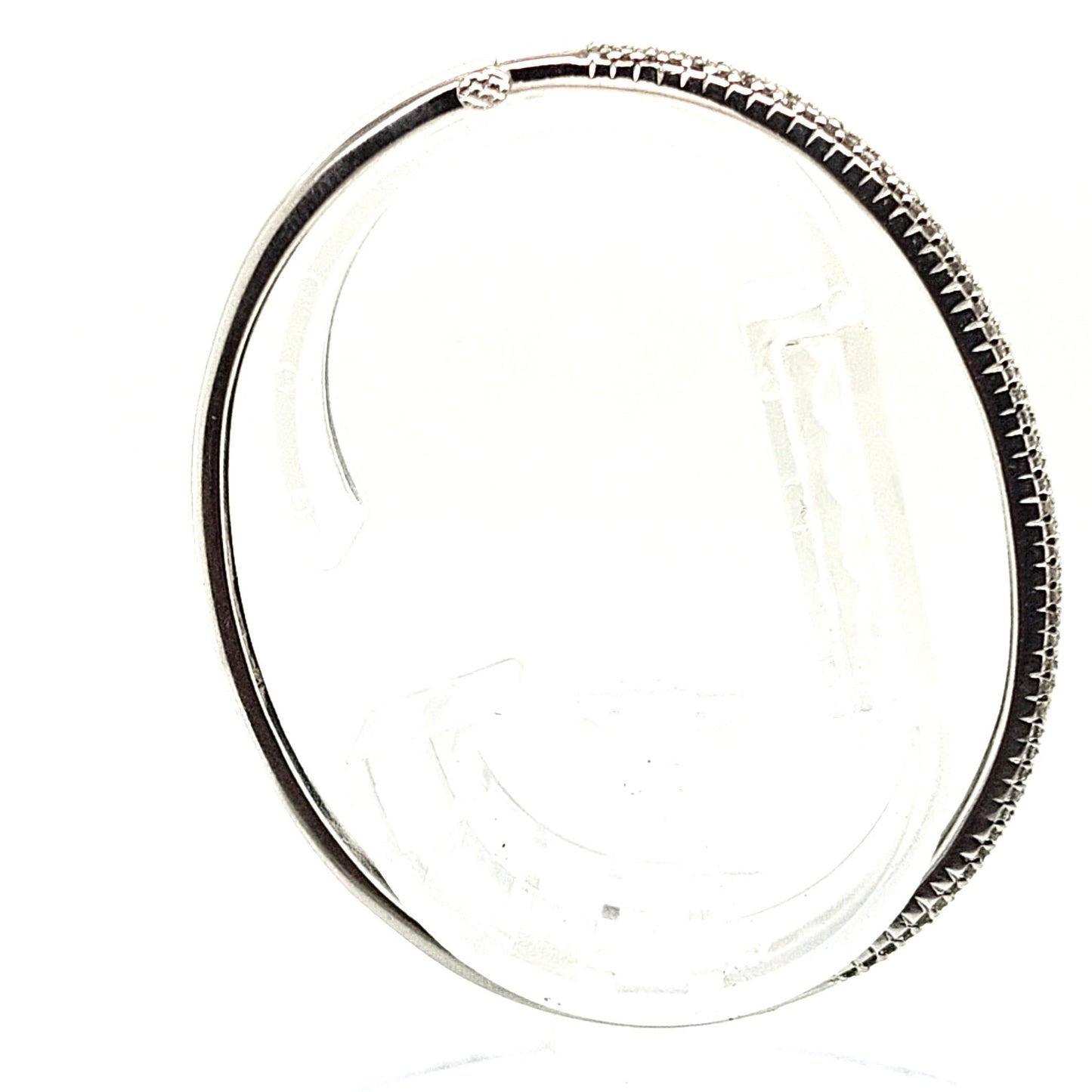 DIAMOND PAVE BANGLE 2.16CTW WHITE GOLD
