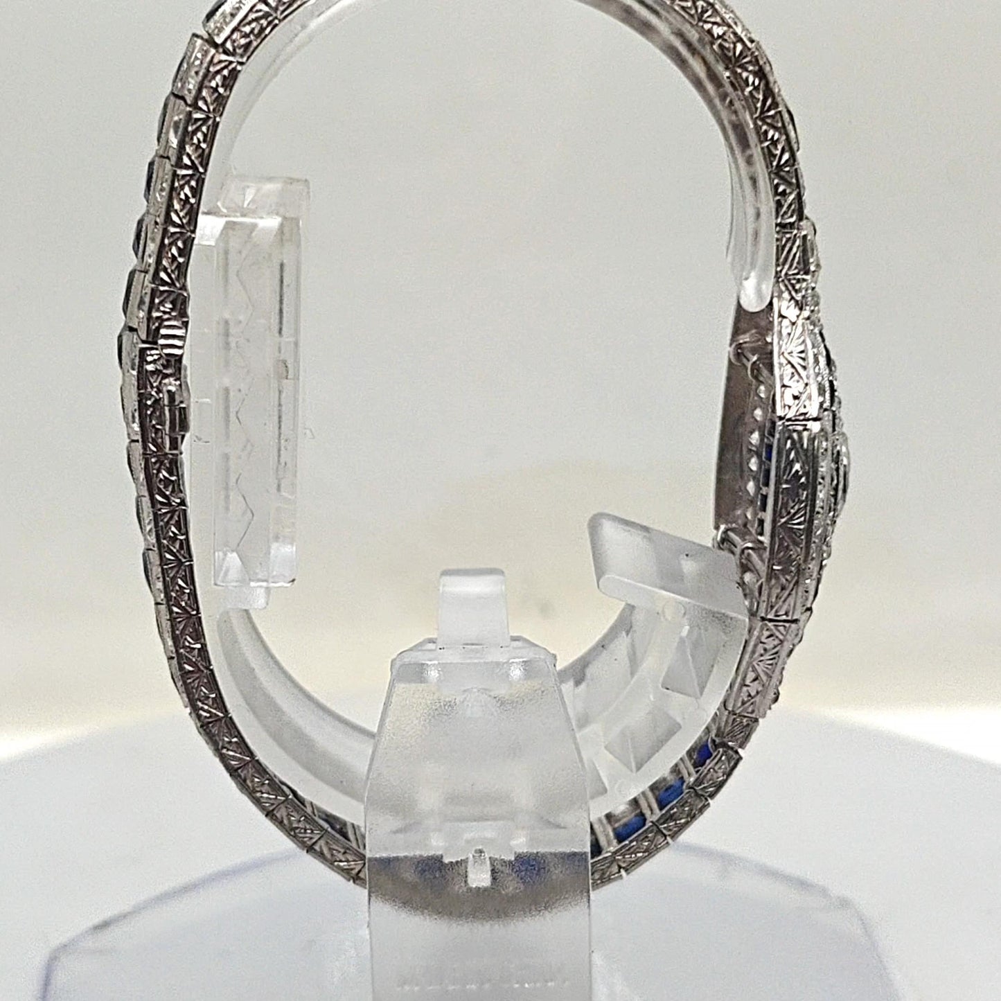 DIAMOND AND SAPPHIRE ART DECO BRACELET PLATINUM