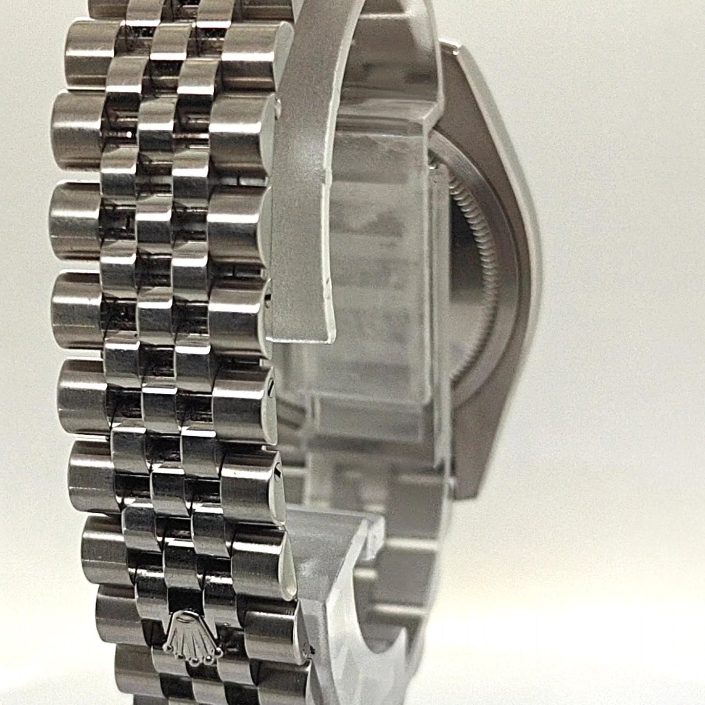 ROLEX DATEJUST BLACK DIAMOND DIAL FLUTED BEZEL JUBILEE STEEL BRACELET 36MM