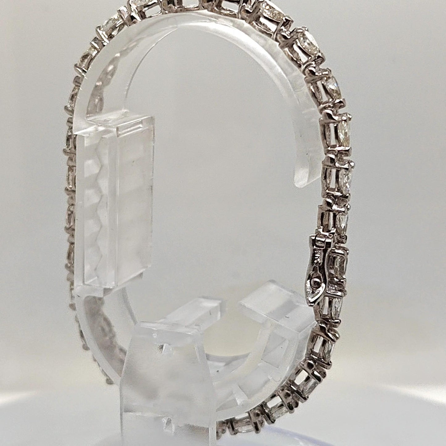 DIAMOND PEAR SHAPE TENNIS BRACELET WHITE GOLD 6.7CT