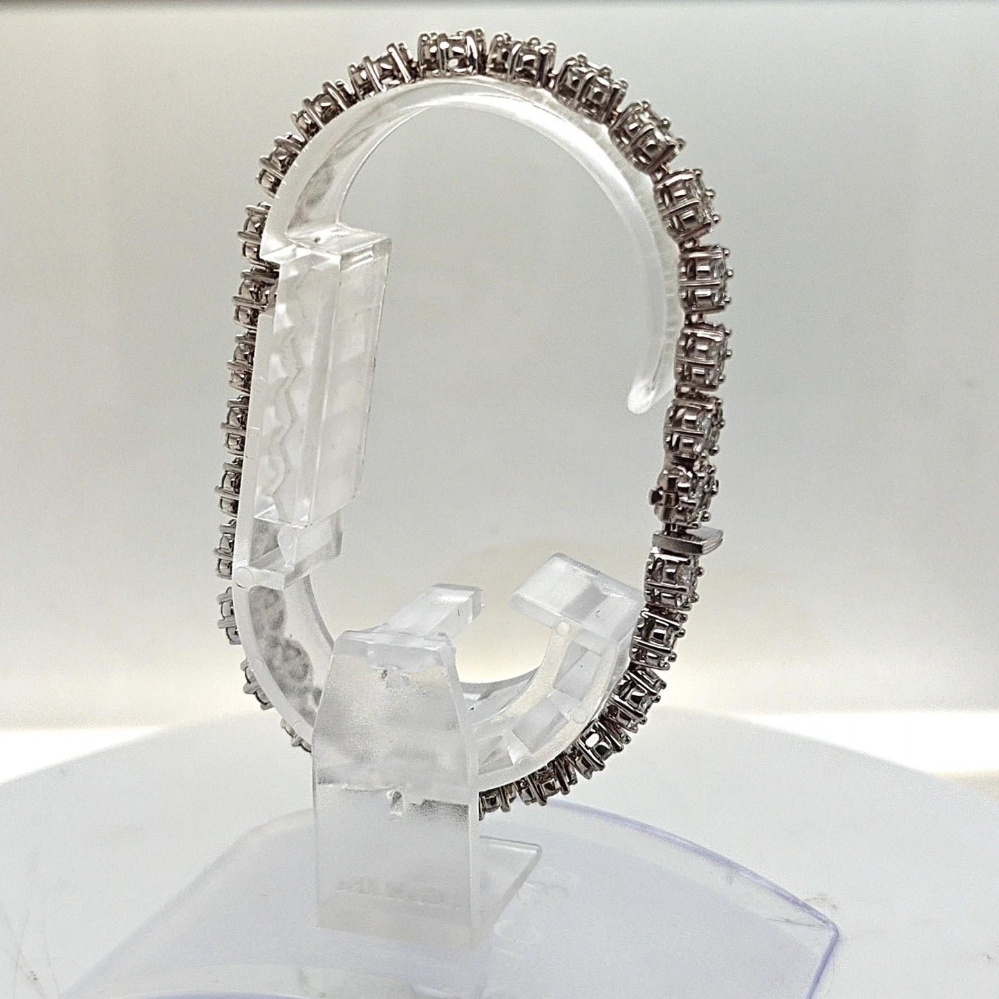 DIAMOND CLUSTER BRACELET WHITE GOLD 7.06CTW