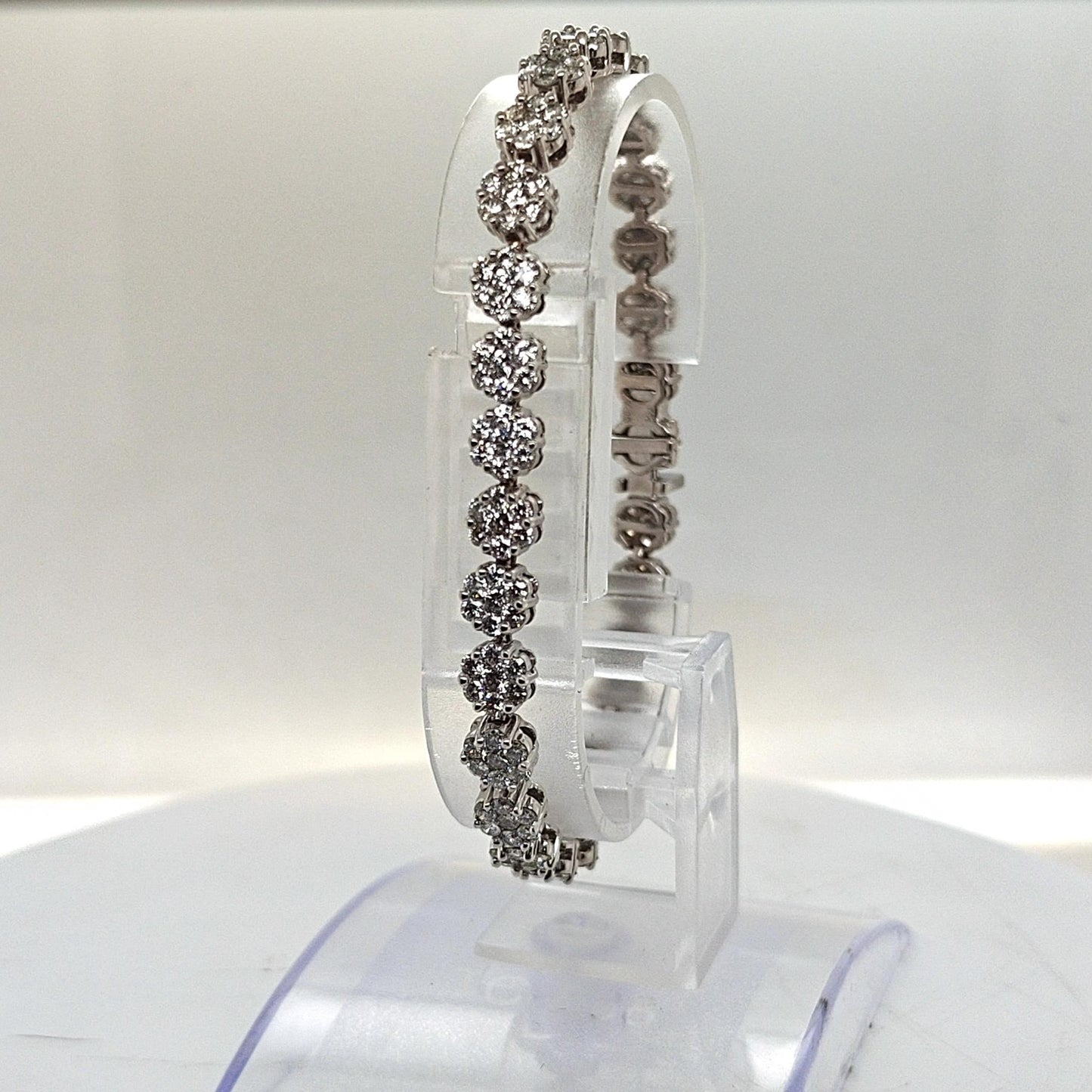 DIAMOND CLUSTER BRACELET WHITE GOLD 7.06CTW