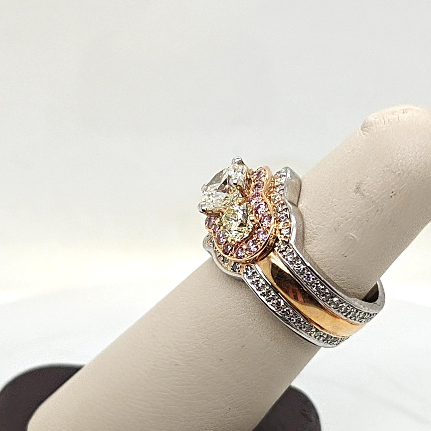 DIAMOND RING TRI COLOR GOLD AND PLATINUM 1.55CT CENTER