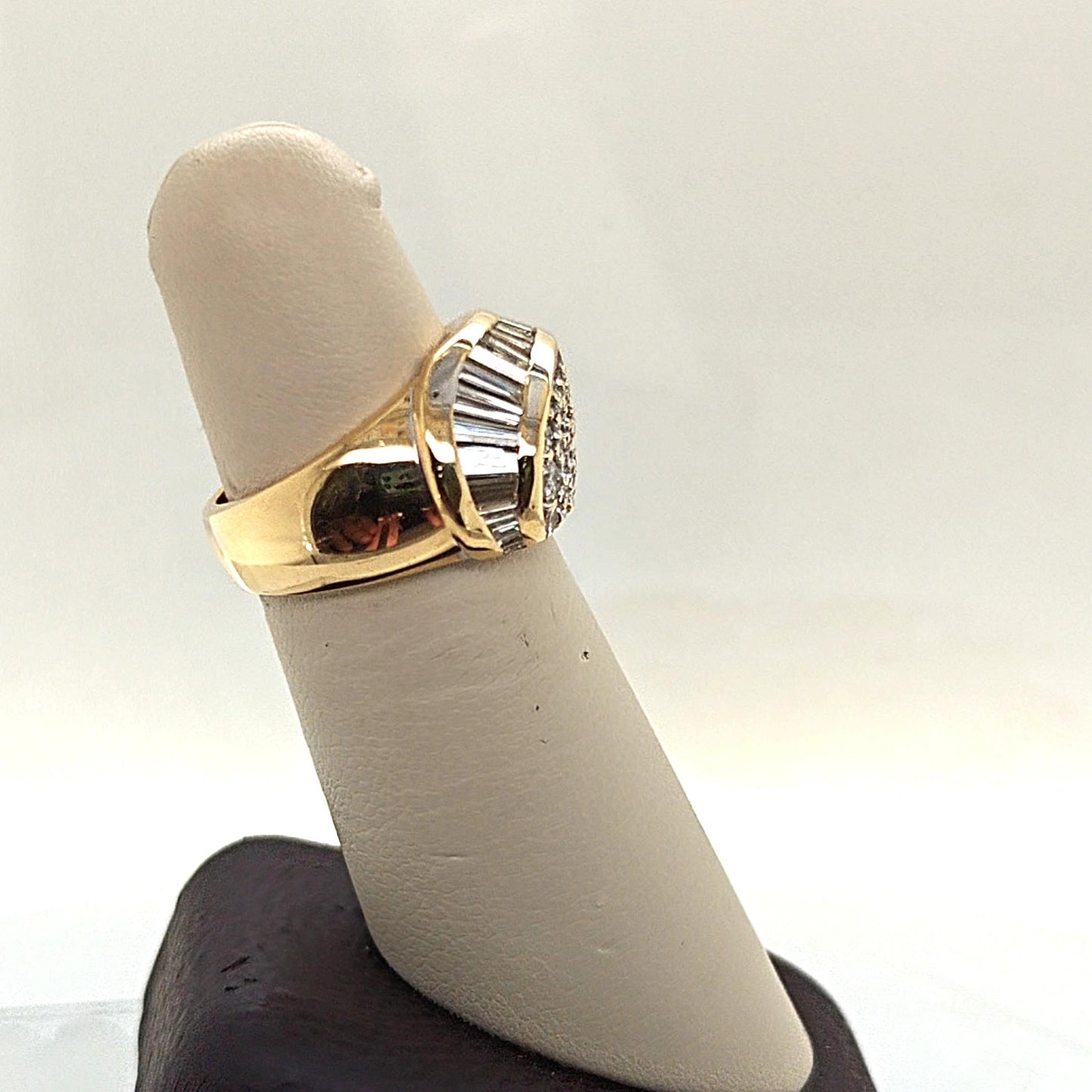 DIAMOND BAND RING ROUND AND BAGUETTES 2.30CTW YELLOW GOLD