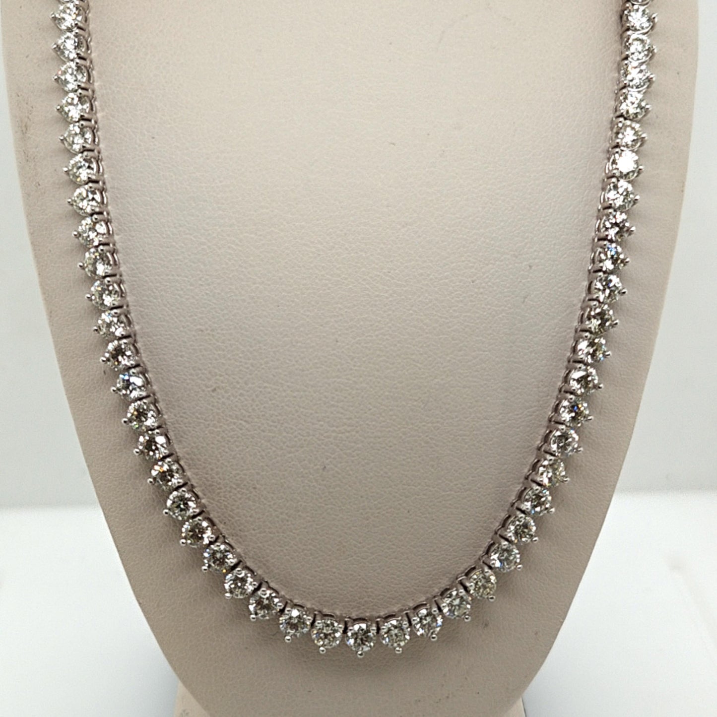 DIAMOND TENNIS NECKLACE 21.07CT WHITE GOLD