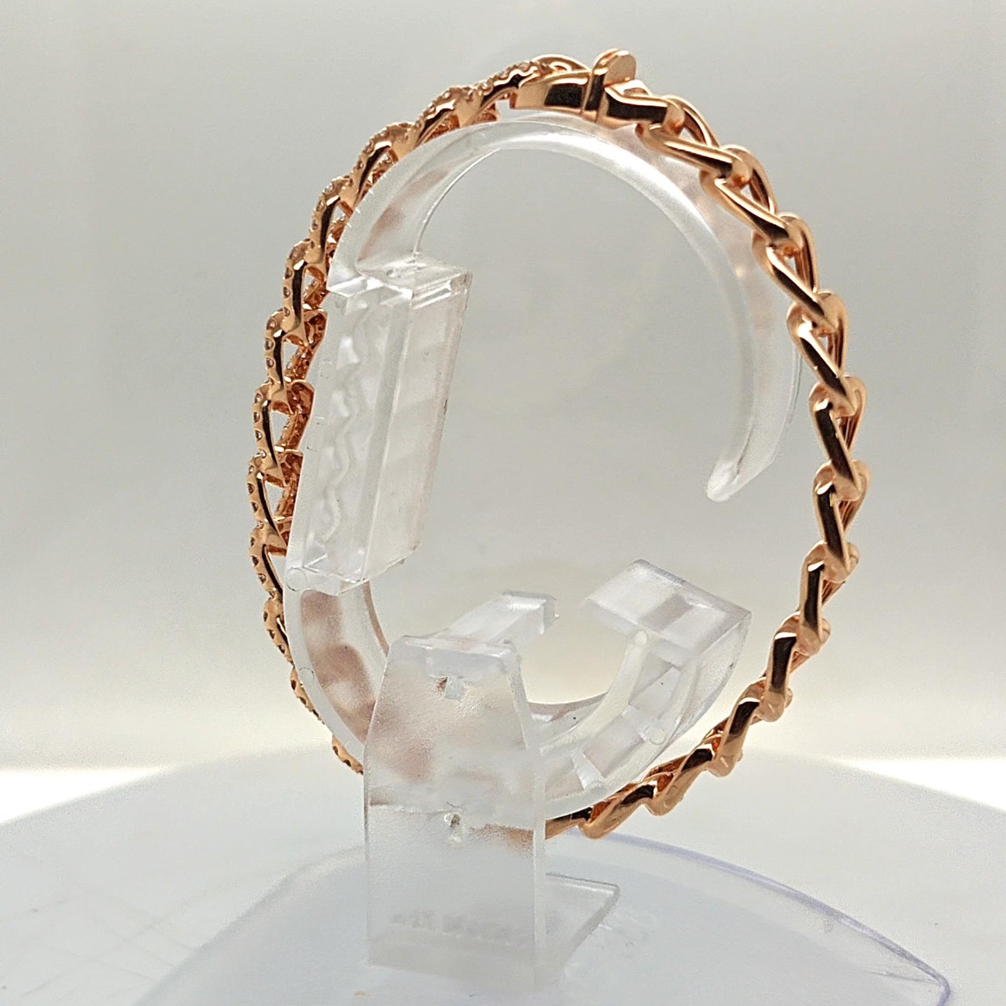 DIAMOND BANGLE BRACELET 1.82CT ROSE GOLD