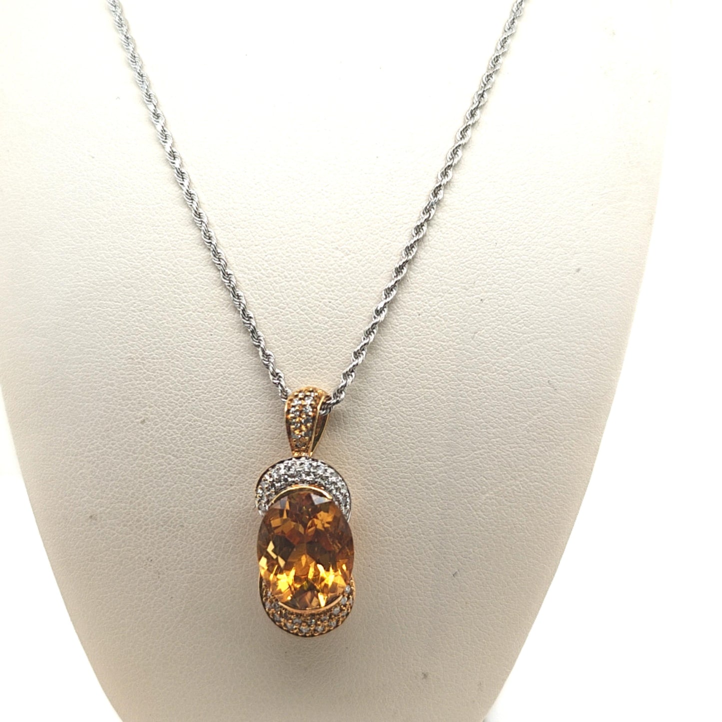 CITRINE AND DIAMOND PENDANT NECKLACE TWO TONE GOLD