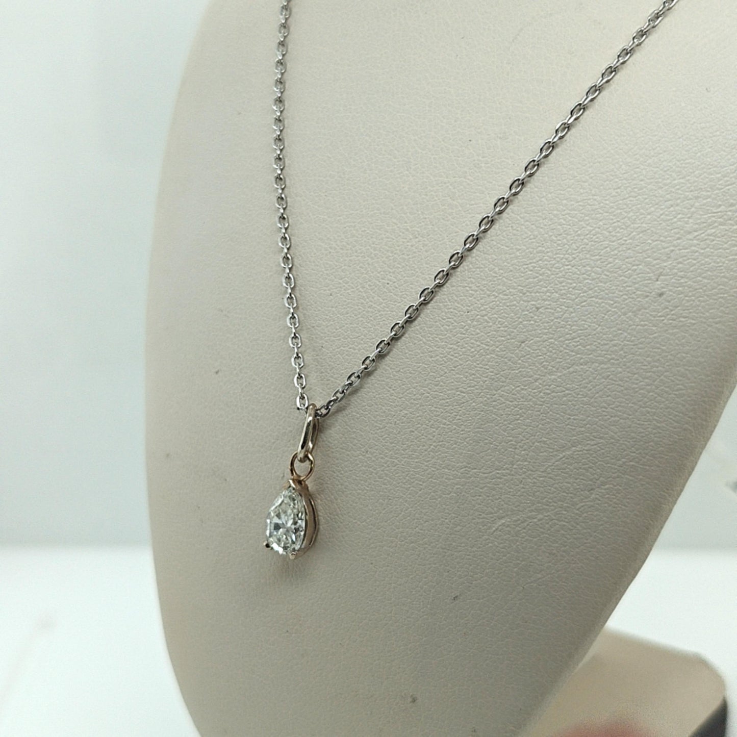 DIAMOND PEAR PENDANT NECKLACE 0.78CT WHITE GOLD