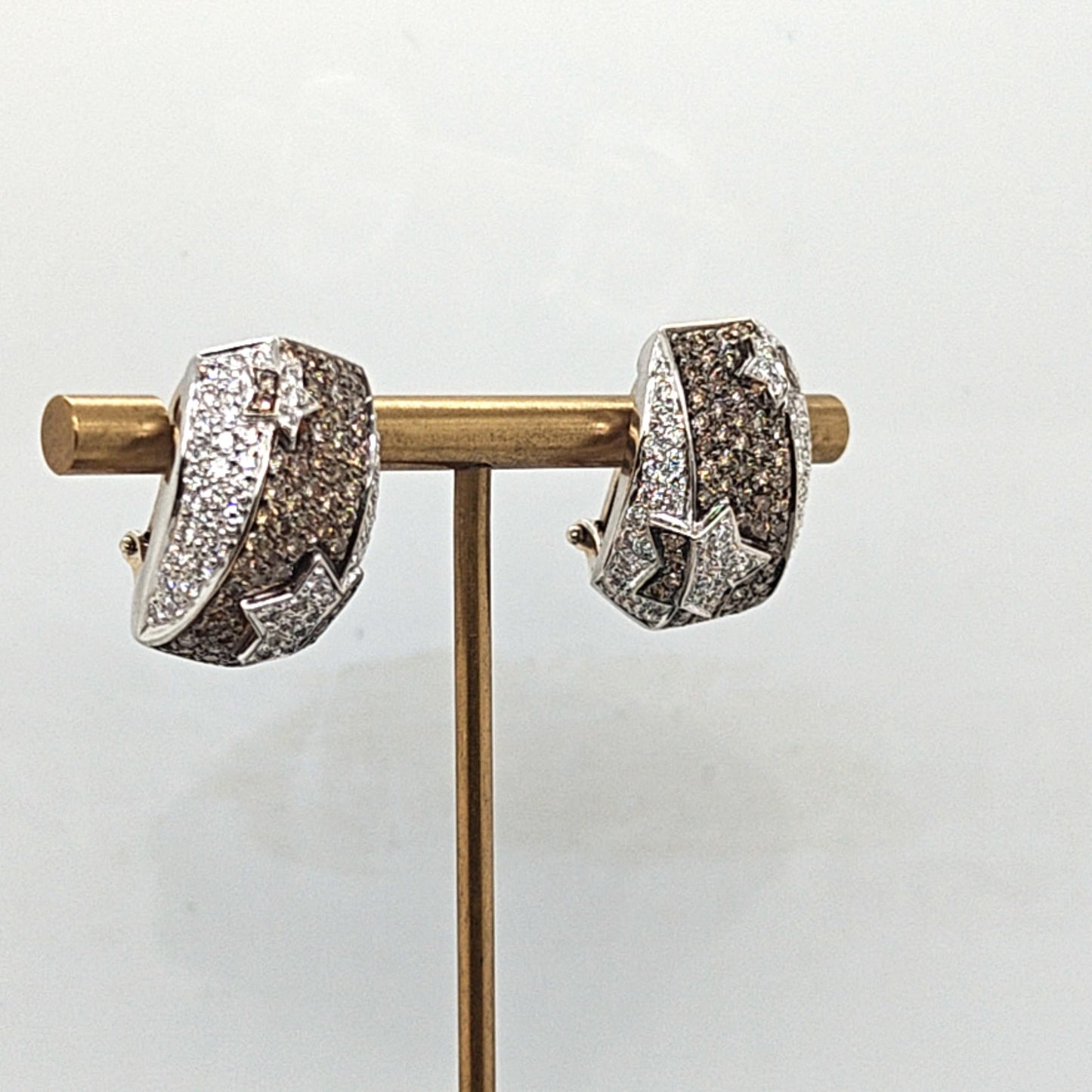 BLACK AND WHITE DIAMOND EARRINGS 3.65CT IN WHITE GOLD