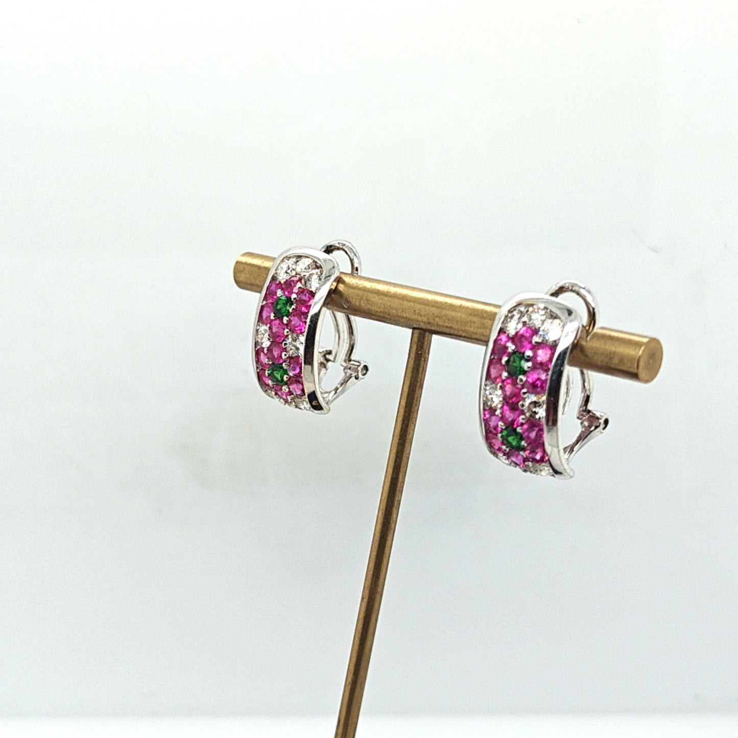 RUBY AND DIAMOND EARRINGS WHITE GOLD
