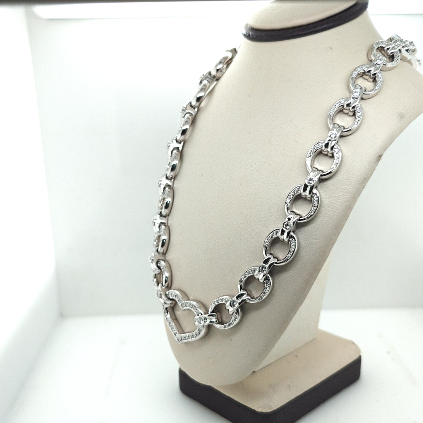 DIAMOND LINK NECKLACE 5CT HEART DESIGN WHITE GOLD