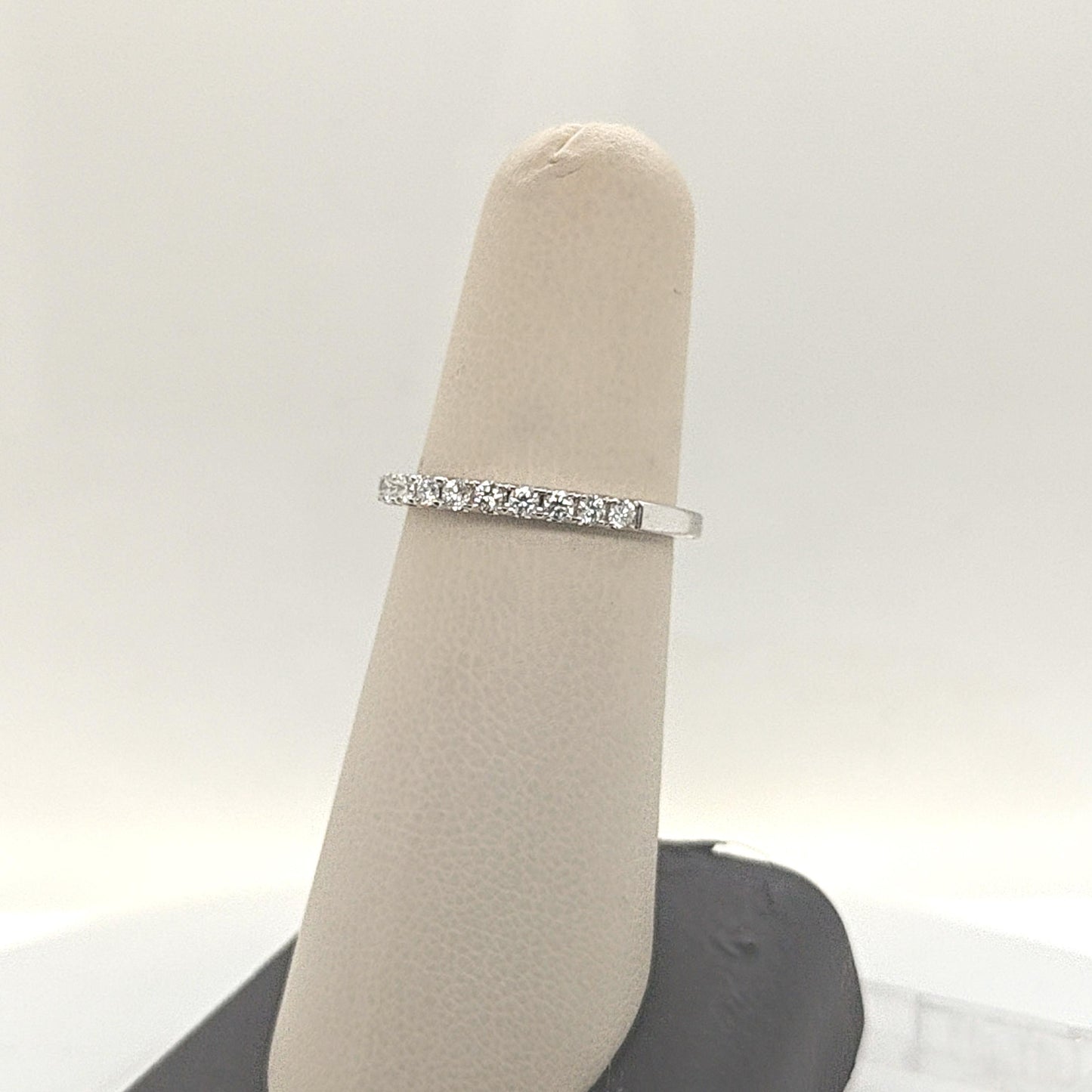 DIAMOND HALF ETERNITY BAND RING 0.45CTW WHITE GOLD