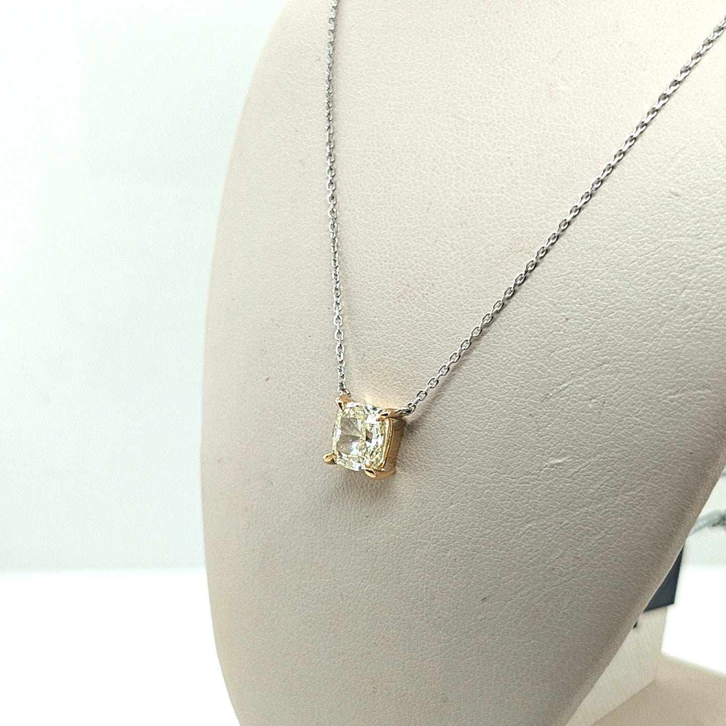 DIAMOND PENDANT NECKLACE SQUARE CUSHION 2.54CT LIGHT FANCY YELLOW