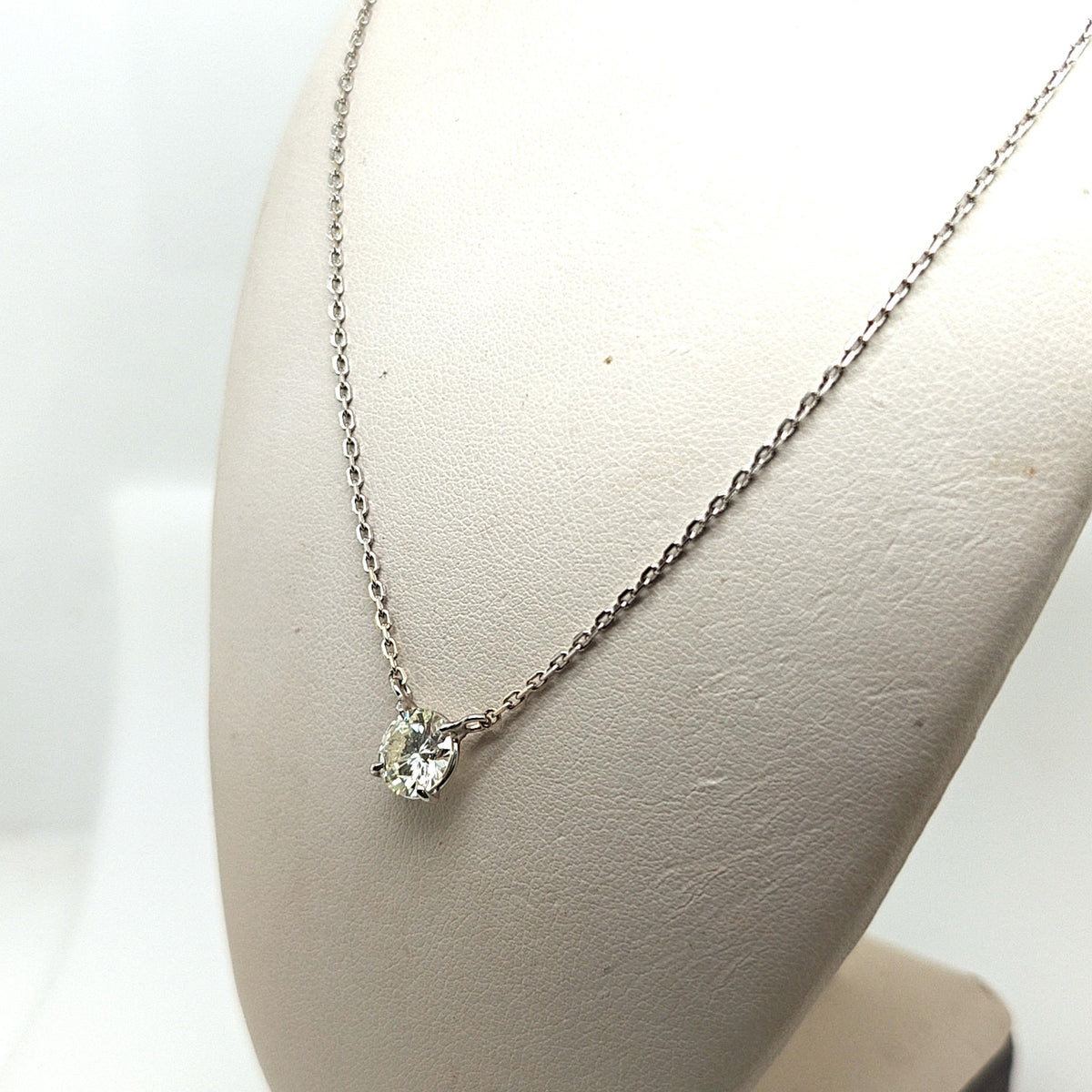 DIAMOND SOLITAIRE PENDANT NECKLACE 1.26CT ROUND PLATINUM AND WHITE GOLD