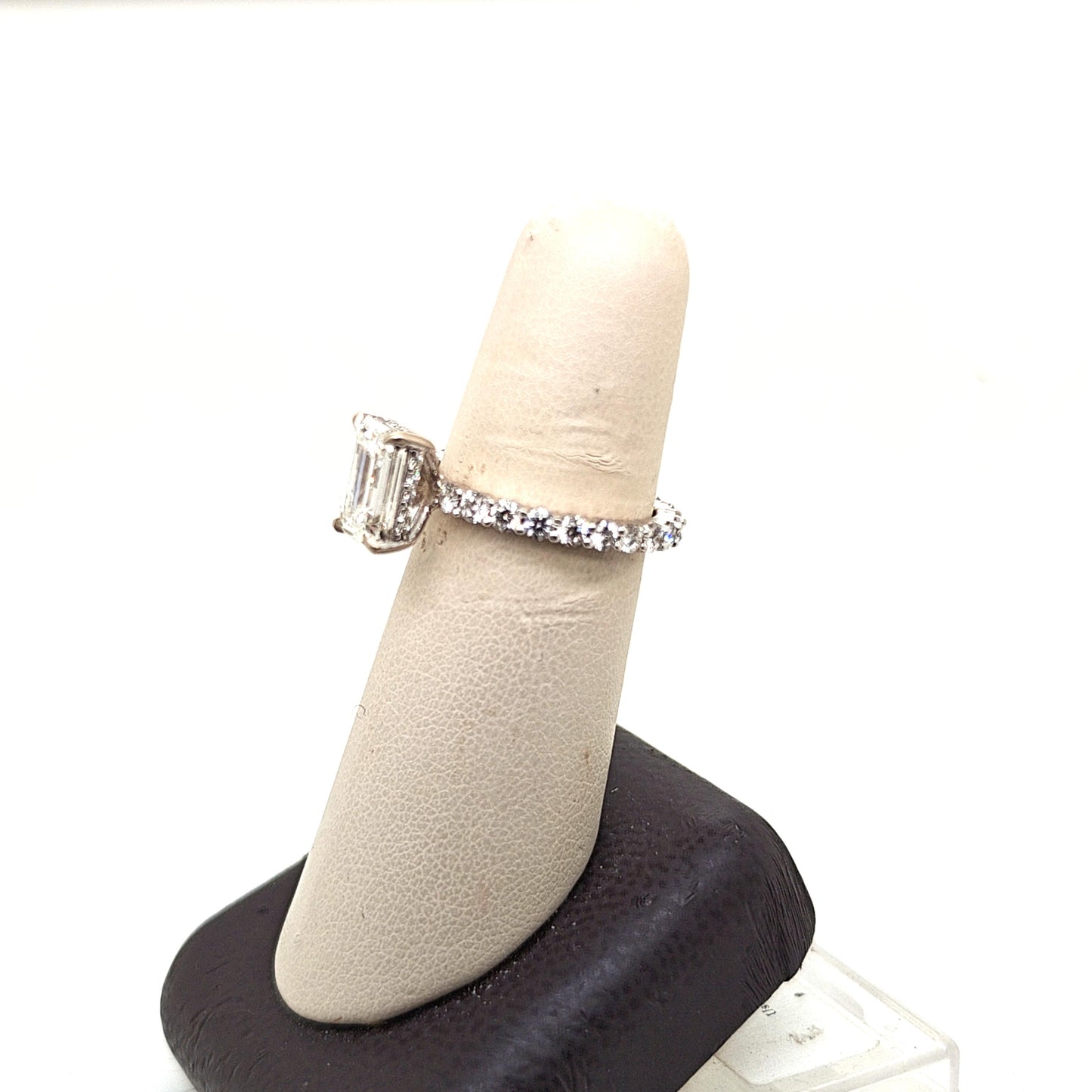 DIAMOND ETERNITY SOLITAIRE RING 2.01CT EMERALD CUT G.I.A WHITE GOLD