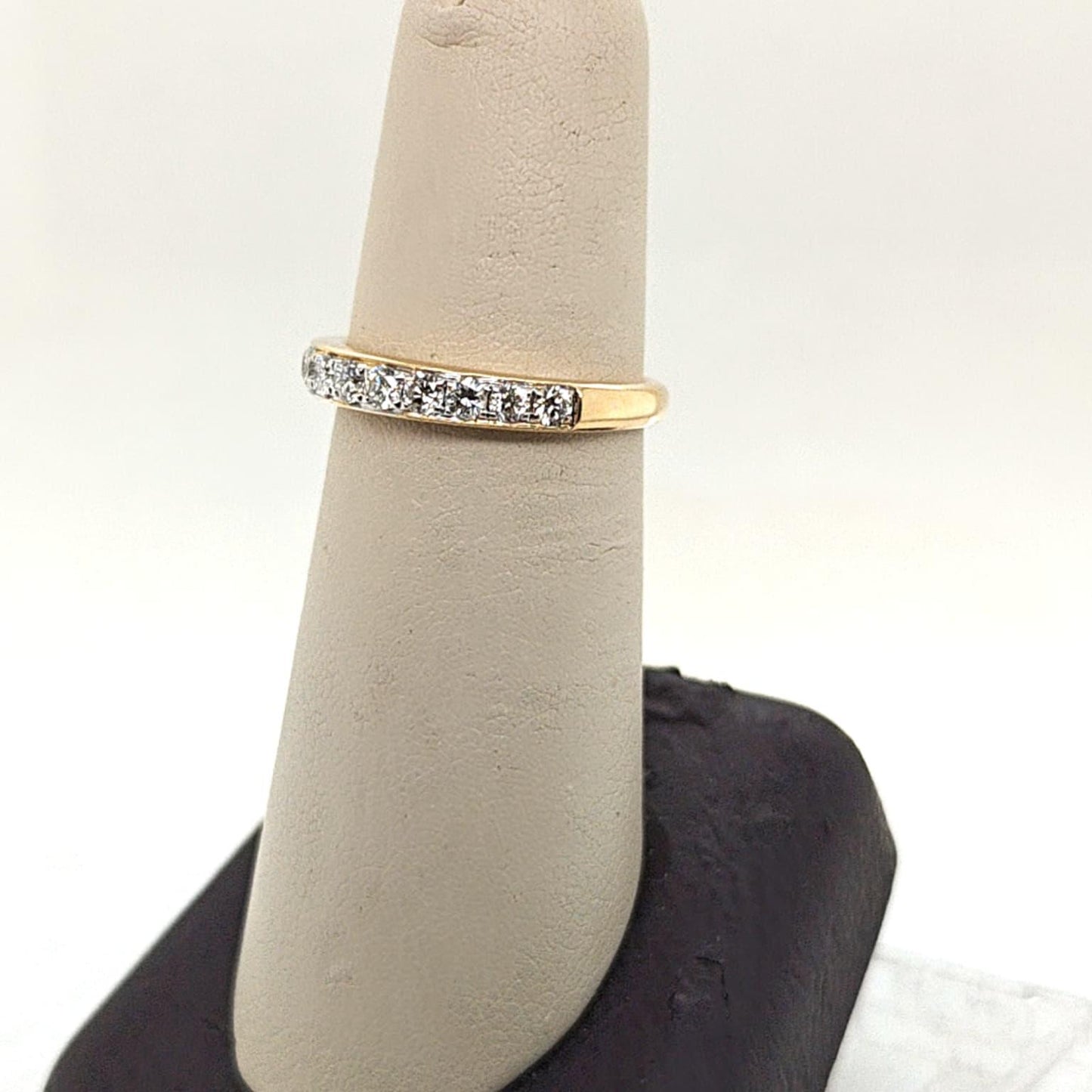 DIAMOND HALF ETERNITY BAND RING 0.60CTW YELLOW GOLD