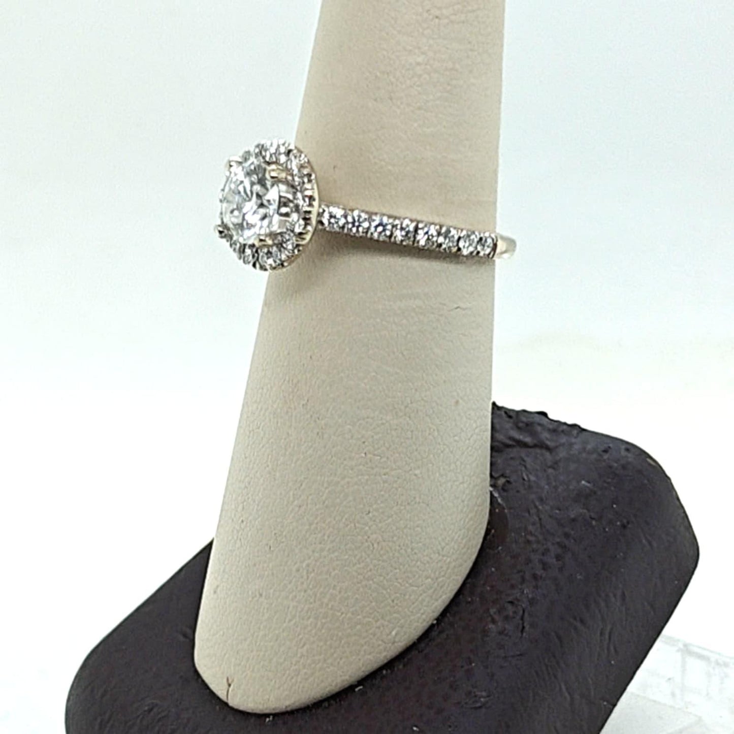 GABRIEL AND CO DIAMOND HALO RING SETTING WITH 1.01CT ROUND CENTER WHITE GOLD