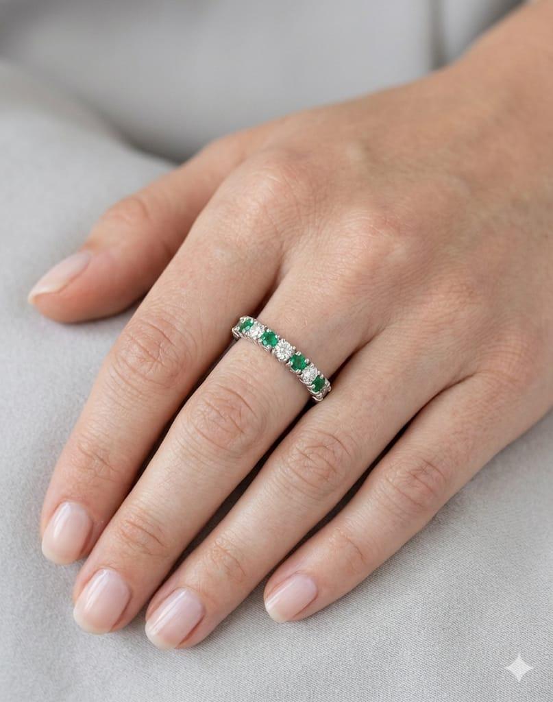 DIAMOND AND EMERALD ETERNITY BAND RING WHITE GOLD