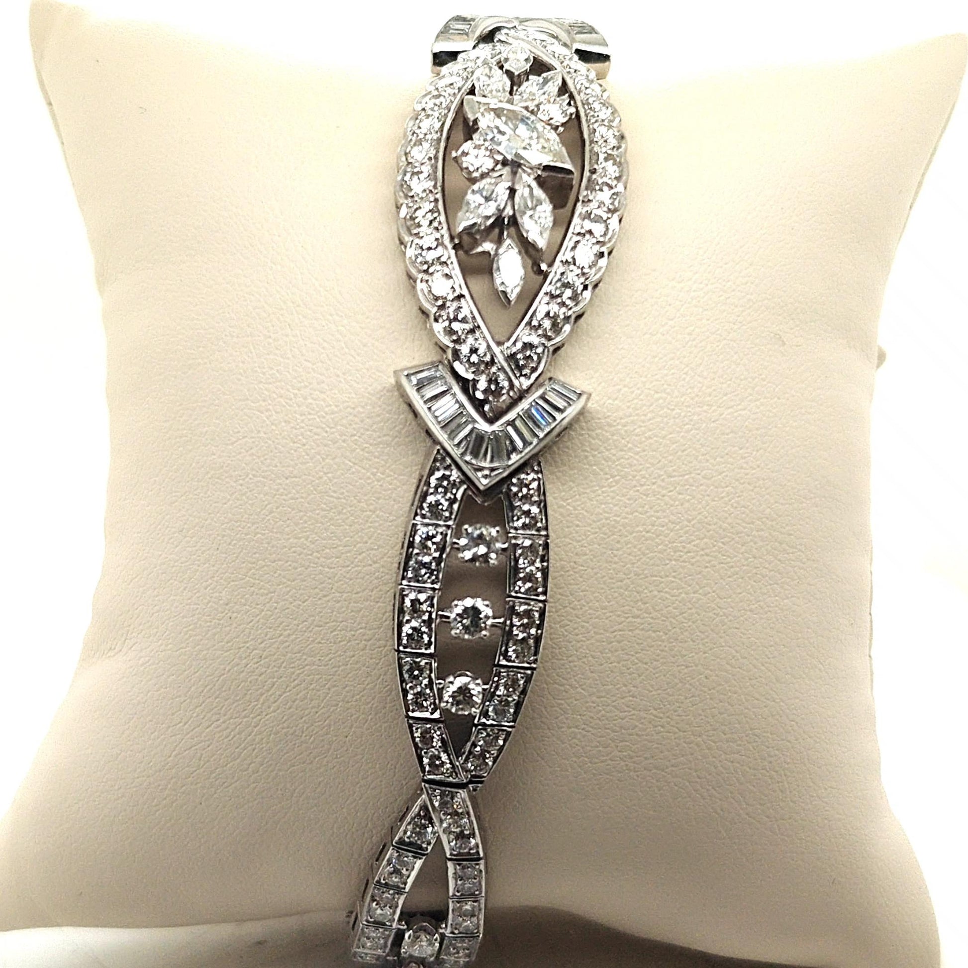 DECO STYLE PLATINUM DIAMOND BRACELET