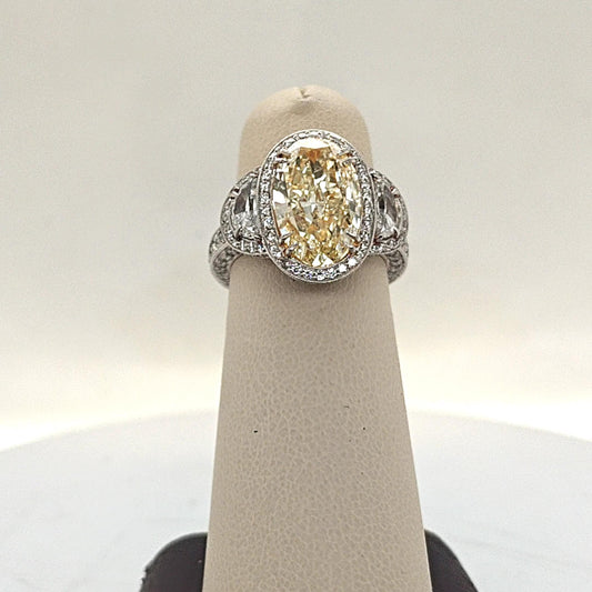 OVAL DIAMOND RING PLATINUM AND DIAMONDS