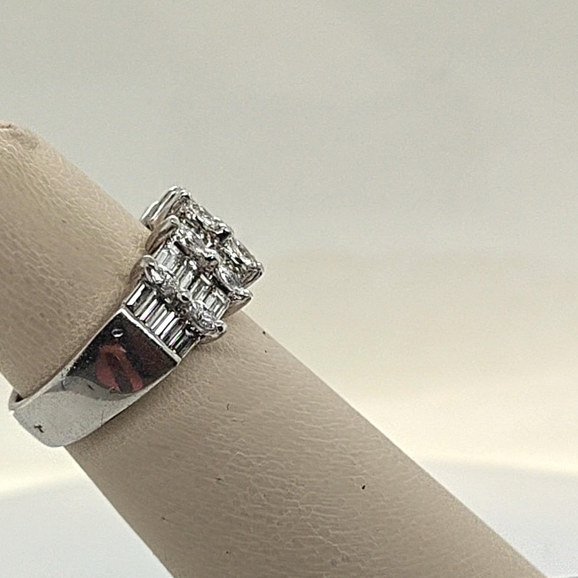 PLATINUM AND DIAMOND BAGUETTE & MARQUISE BAND RING 2.5CT