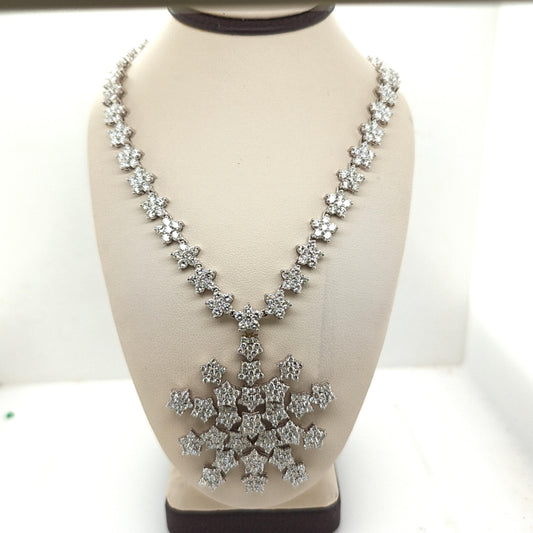 DIAMOND SNOWFLAKE NECKLACE 18KT WHITE GOLD 23.1CT