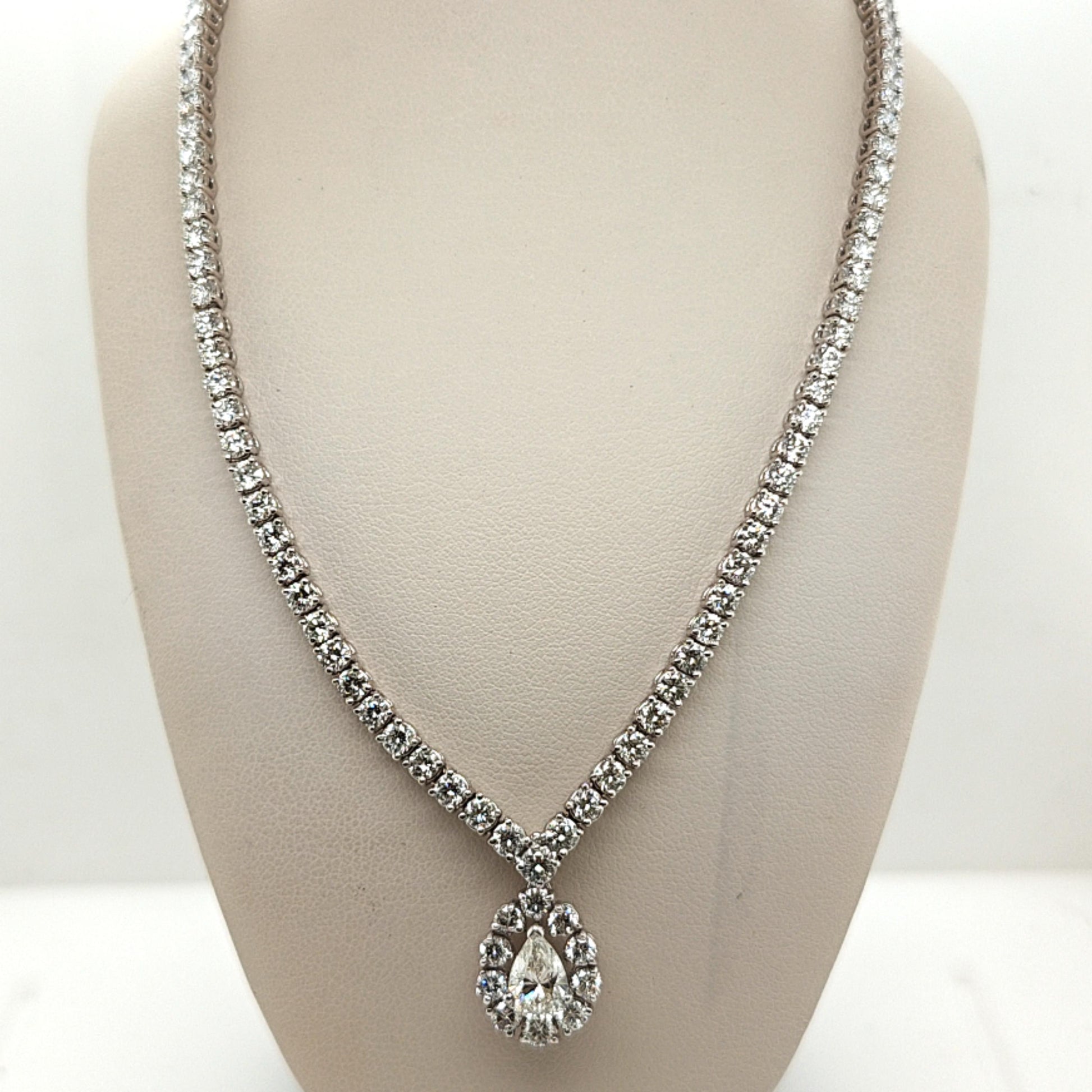 DIAMOND TENNIS NECKLACE WITH 1.01CT PEAR DROP PENDANT WHITE GOLD
