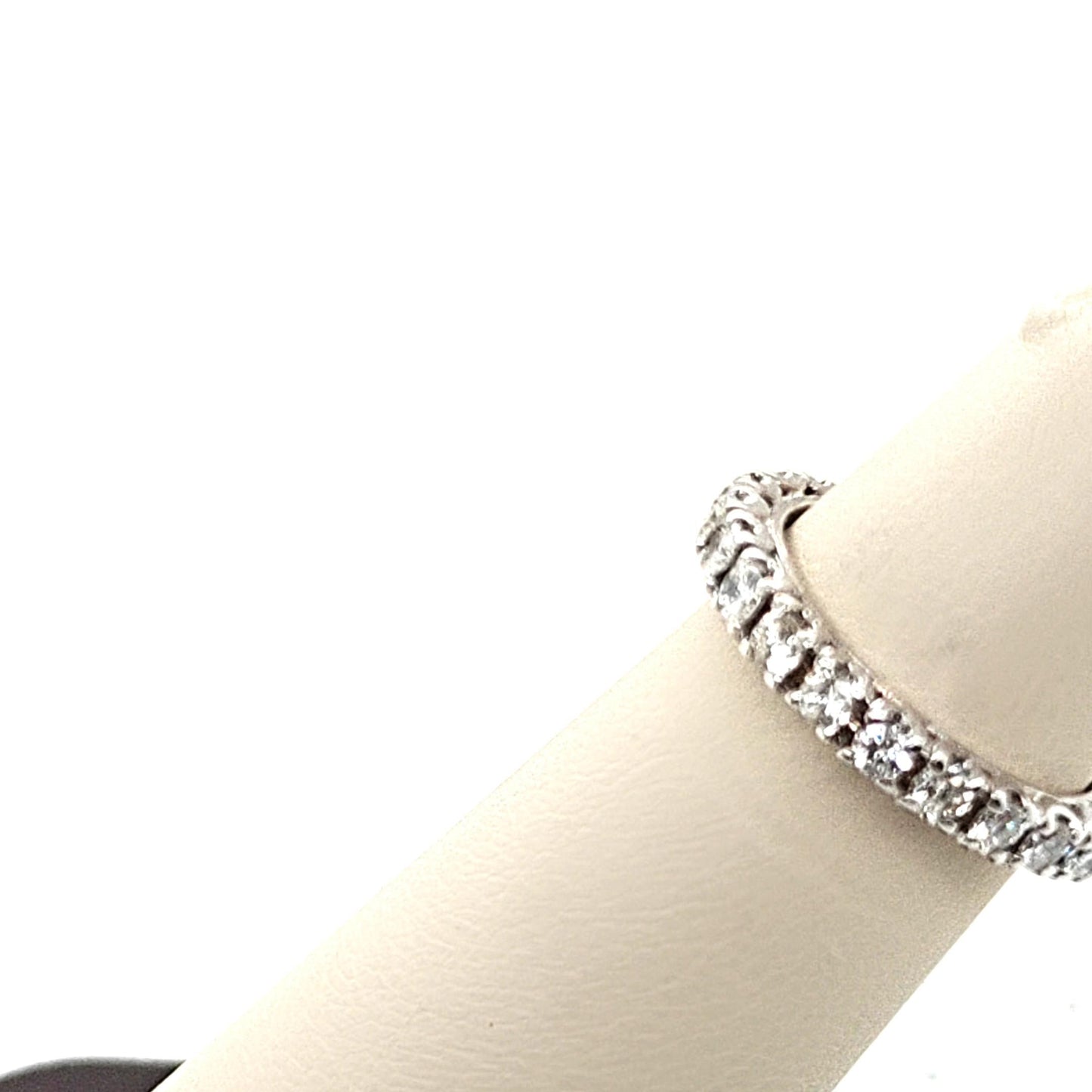 DIAMOND ETERNITY BAND 1.95CT 18K WHITE GOLD