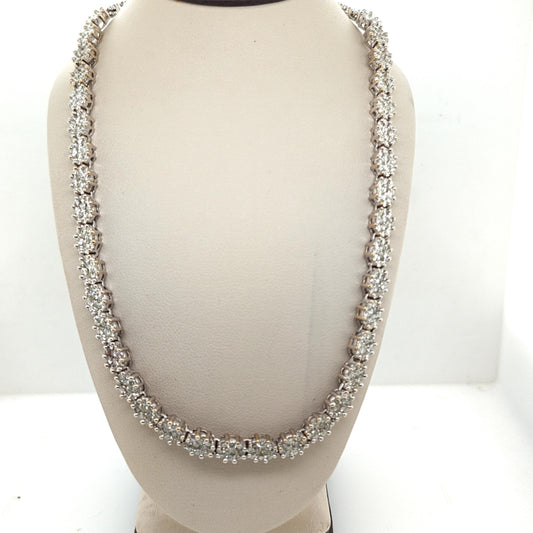 DIAMOND CLUSTER NECKLACE WHITE GOLD 15.26CT