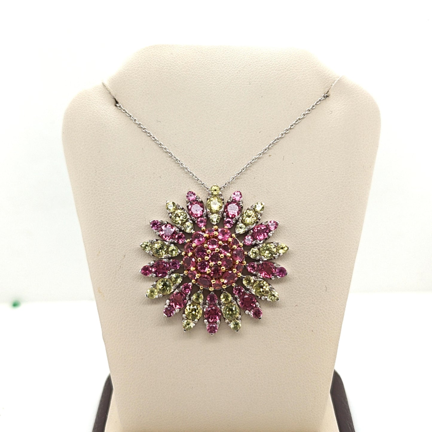 PASQUALE BRUNI LARGE FLOWER PENDANT NECKLACE WHITE GOLD