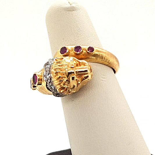 LION HEAD RING RUBY AND DIAMOND YELLOW GOLD