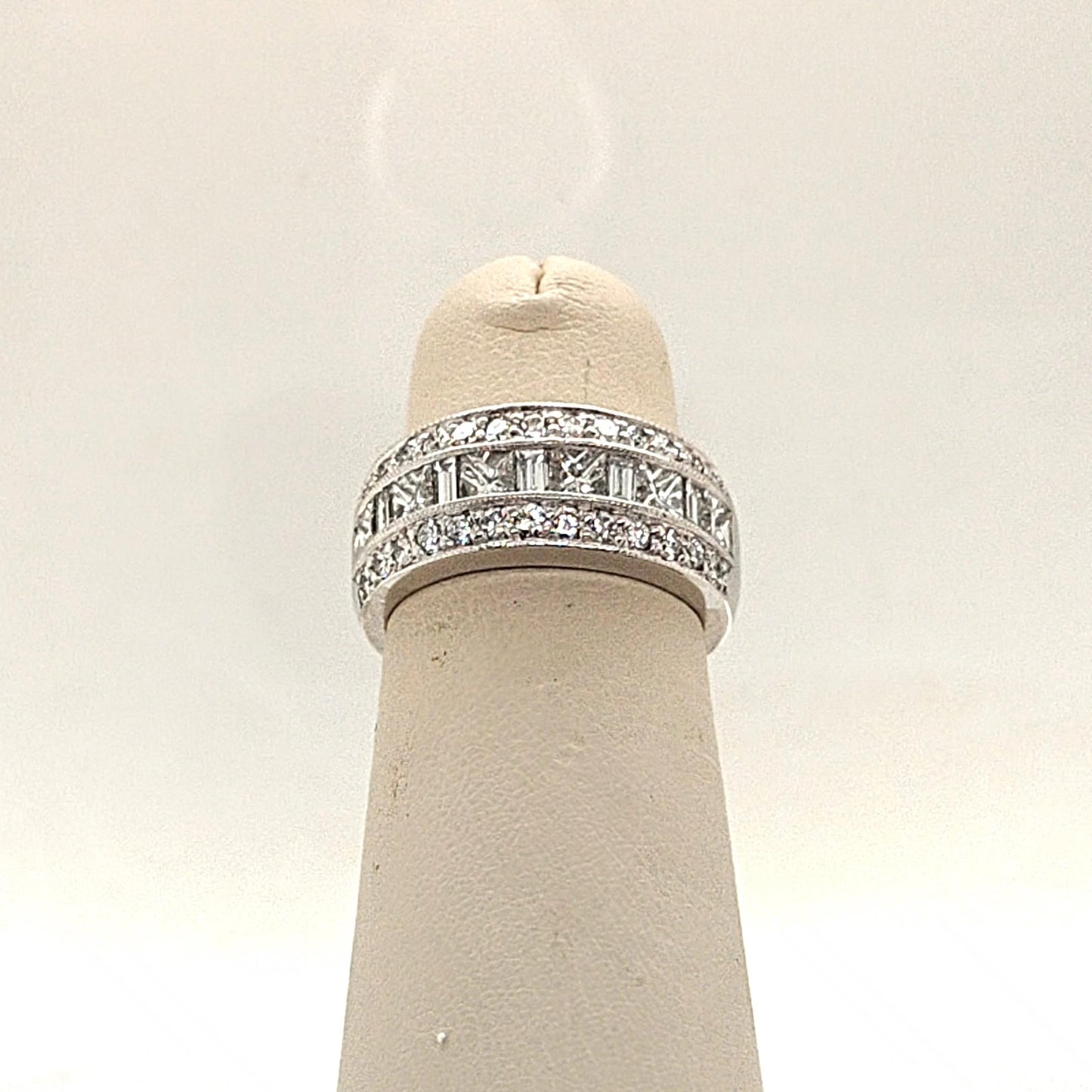 DIAMOND RING BAND PRINCESS AND ROUND 2.05CTW PLATINUM