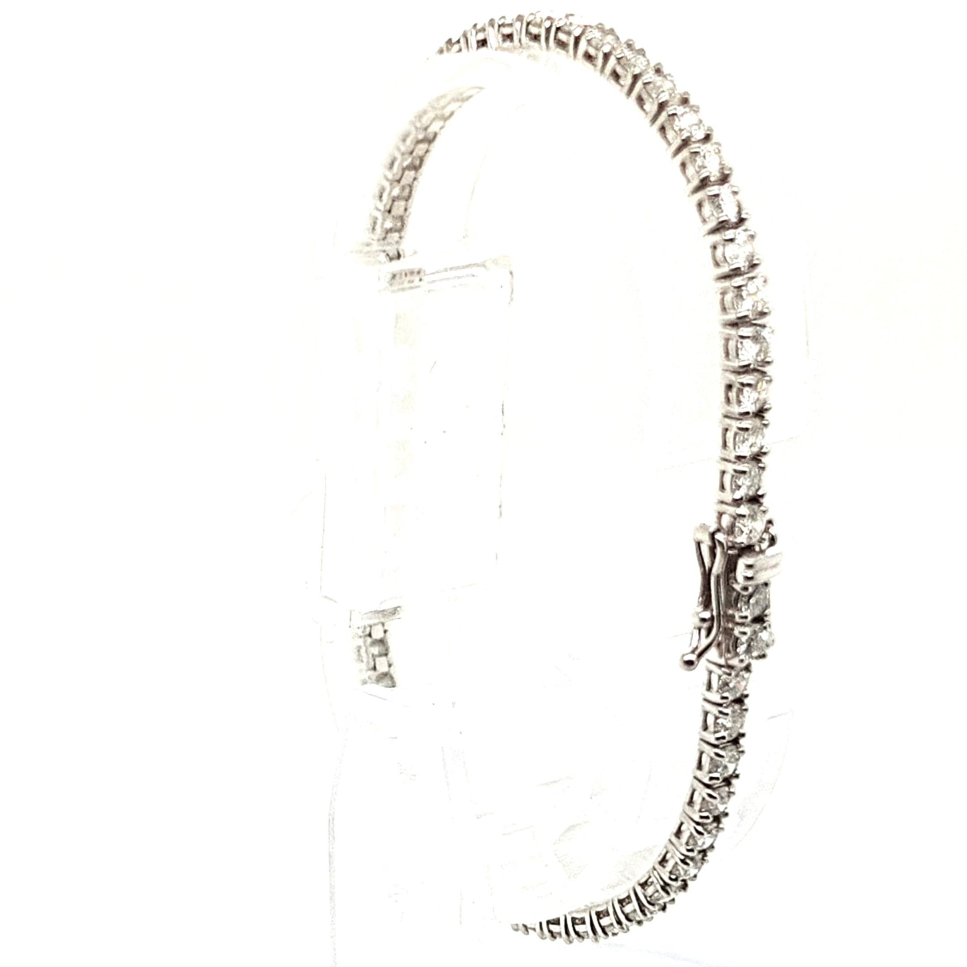 DIAMOND TENNIS BRACELET 3.86CT WHITE GOLD