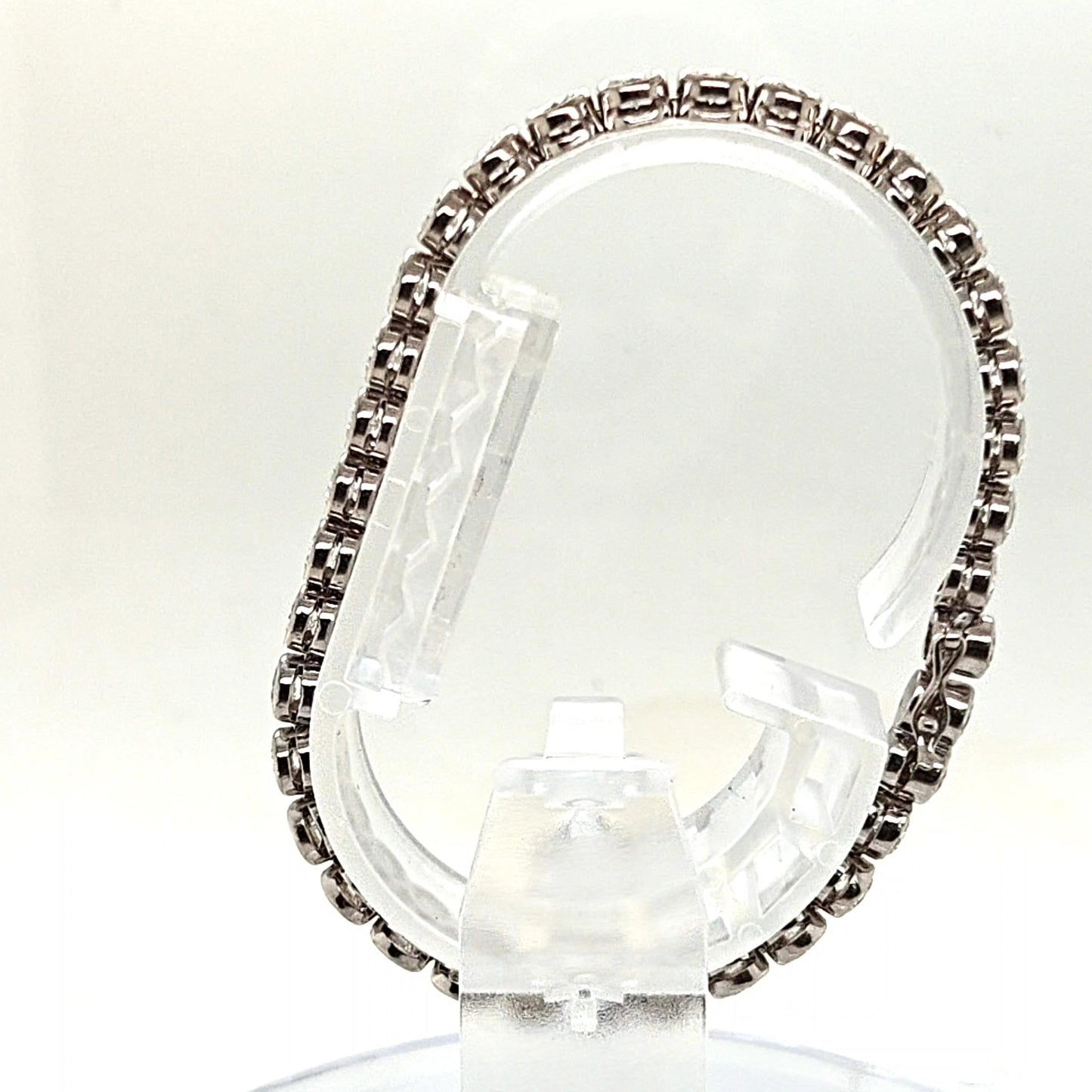 DIAMOND TENNIS BRACELET BEZEL SET 7.56CT WHITE GOLD