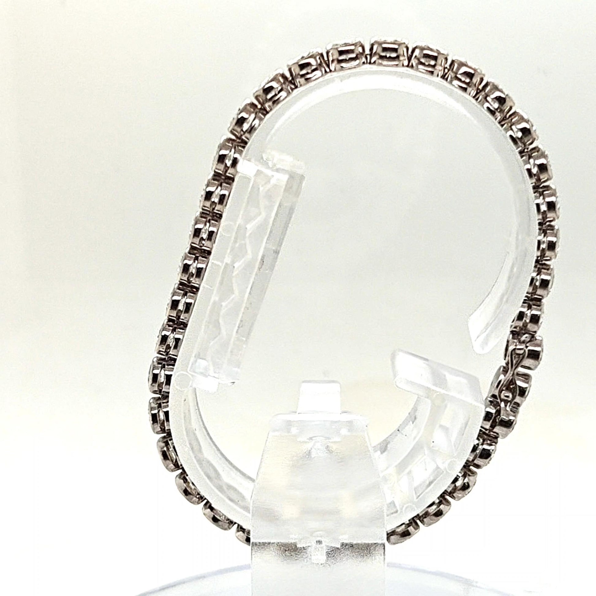 DIAMOND TENNIS BRACELET BEZEL SET 7.56CT WHITE GOLD