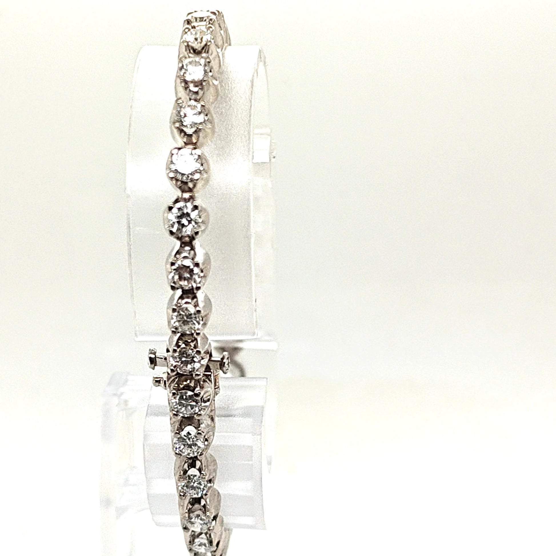 DIAMOND TENNIS BRACELET 5.06CT WHITE GOLD