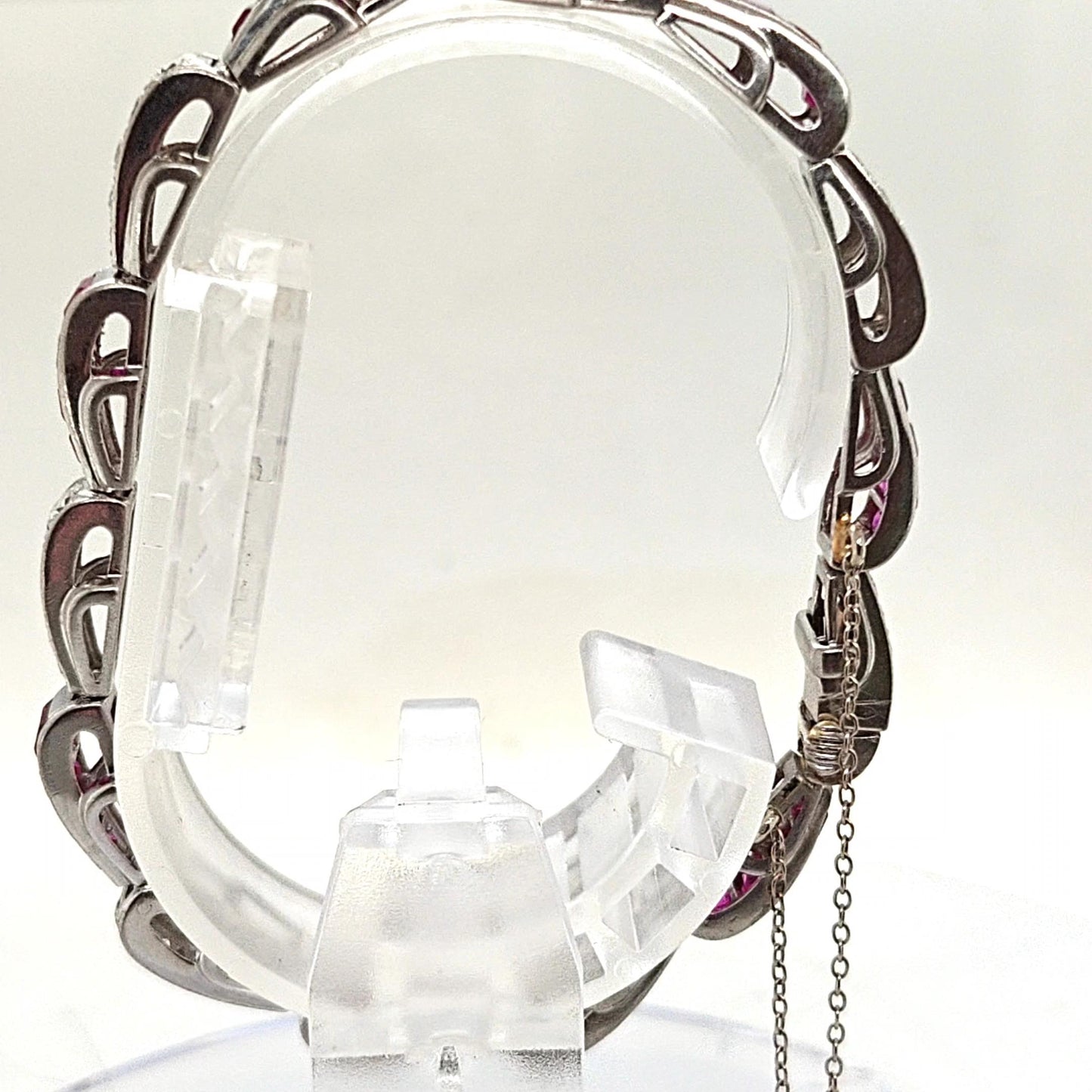 DIAMOND AND RUBY BRACELET PLATINUM