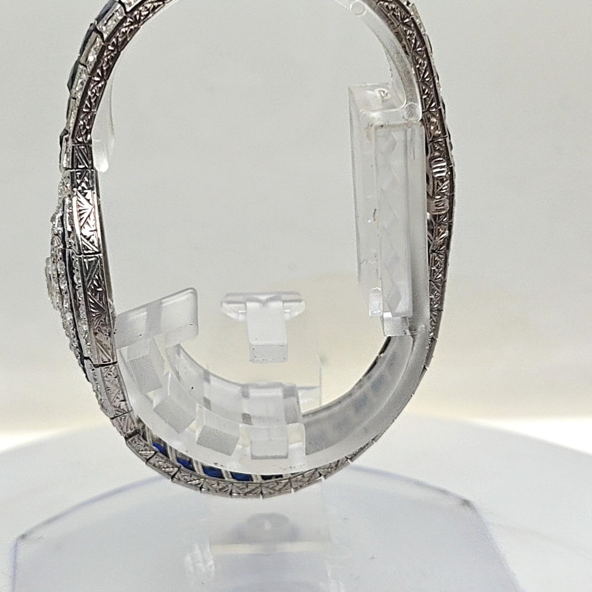 DIAMOND AND SAPPHIRE ART DECO BRACELET PLATINUM