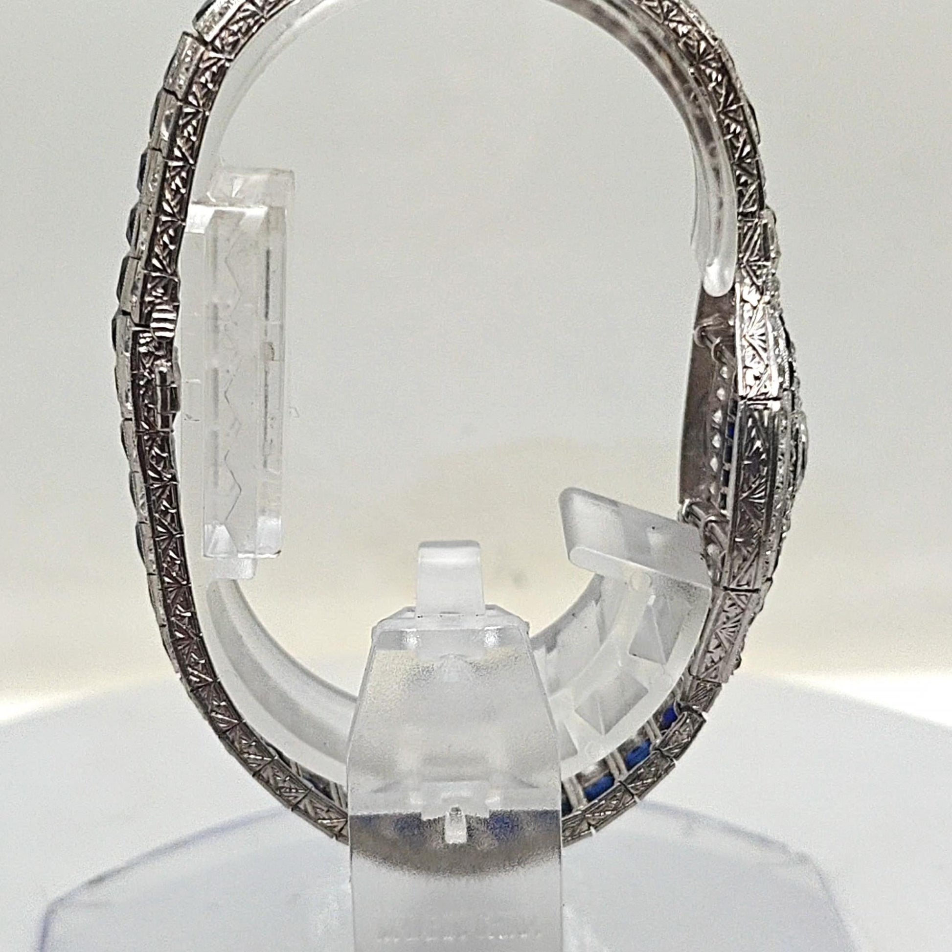 DIAMOND AND SAPPHIRE ART DECO BRACELET PLATINUM
