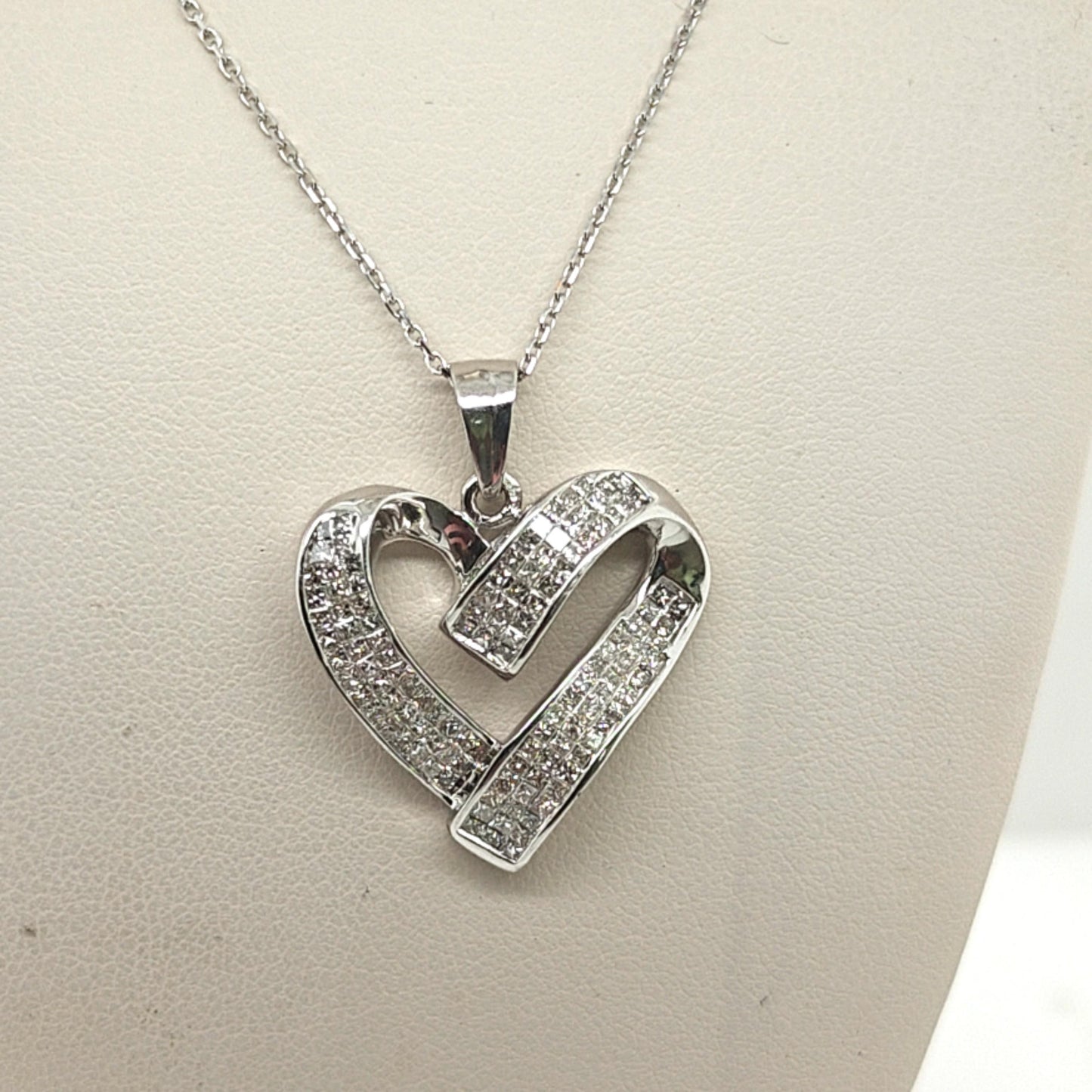 DIAMOND HEART PENDANT NECKLACE 2.0CT INVISIBLE SETTING WHITE GOLD