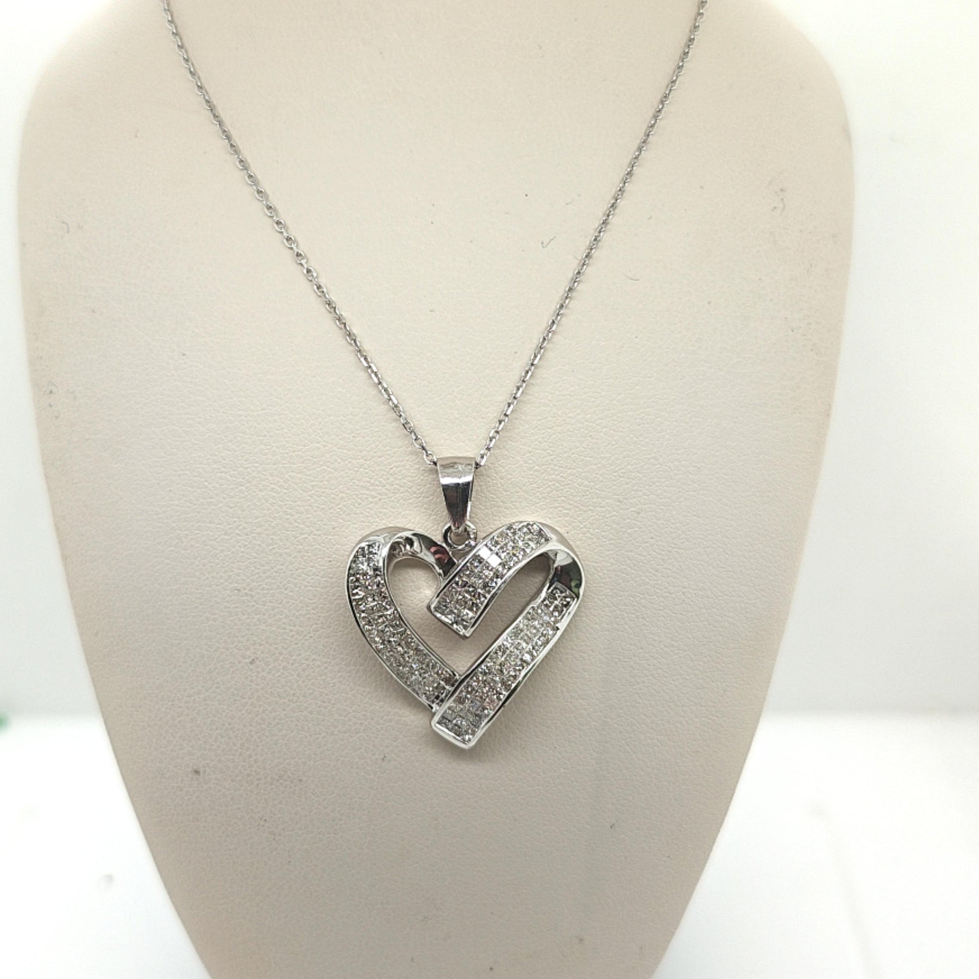 DIAMOND HEART PENDANT NECKLACE 2.0CT INVISIBLE SETTING WHITE GOLD