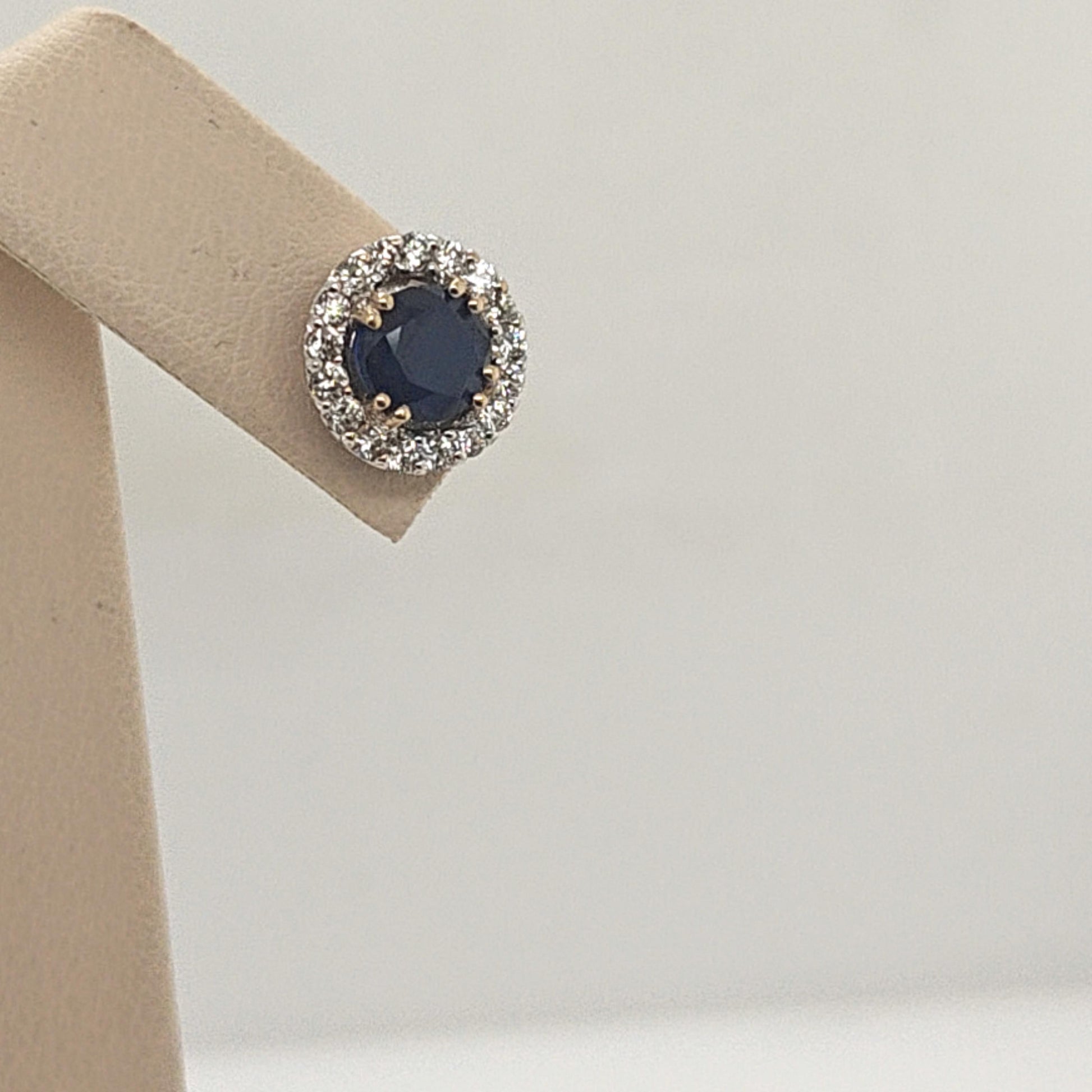 SAPPHIRE AND DIAMOND CLUSTER EARRINGS WHITE GOLD