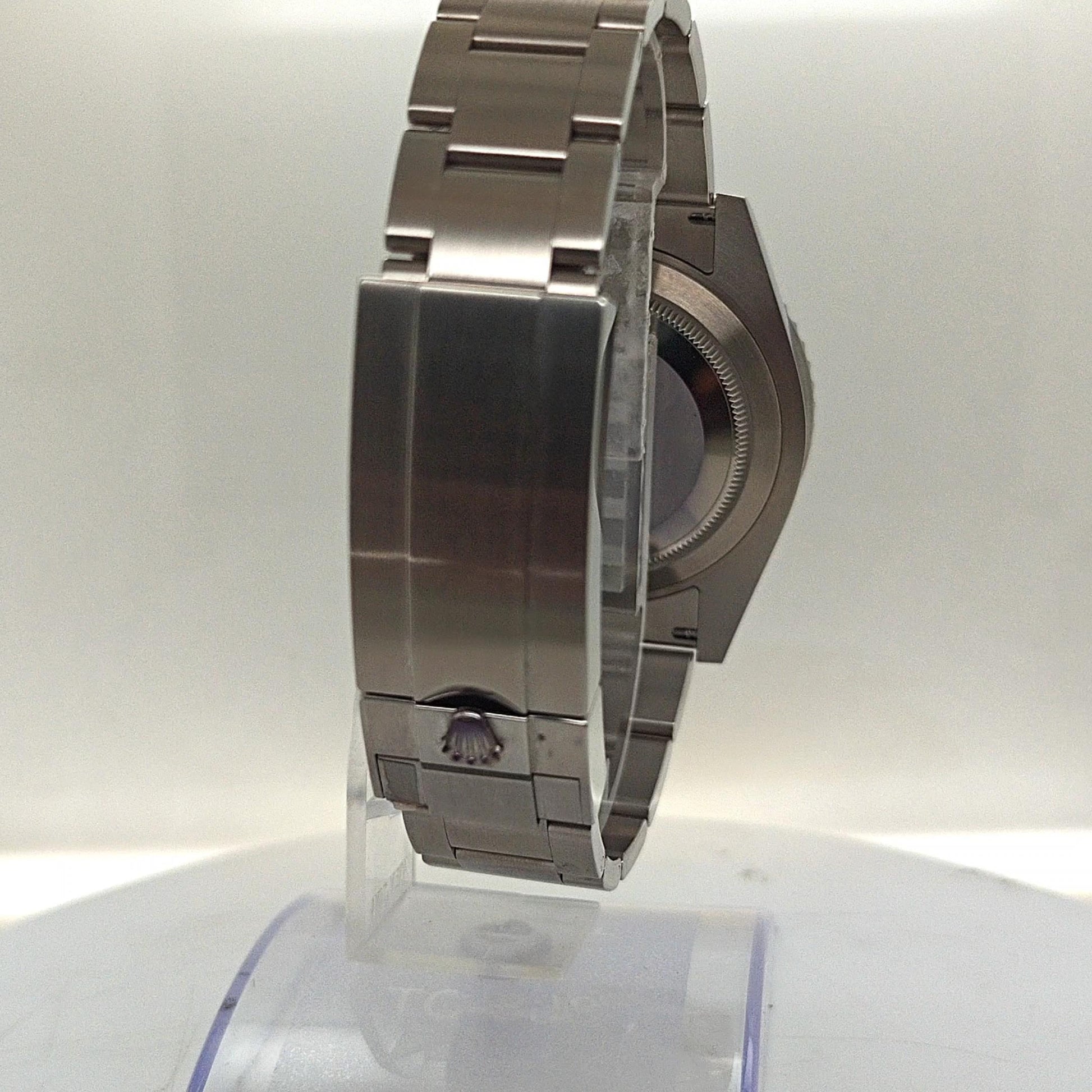ROLEX SUBMARINER  BLACK DIAL CERAMIC BEZEL STAINLESS STEEL 41MM