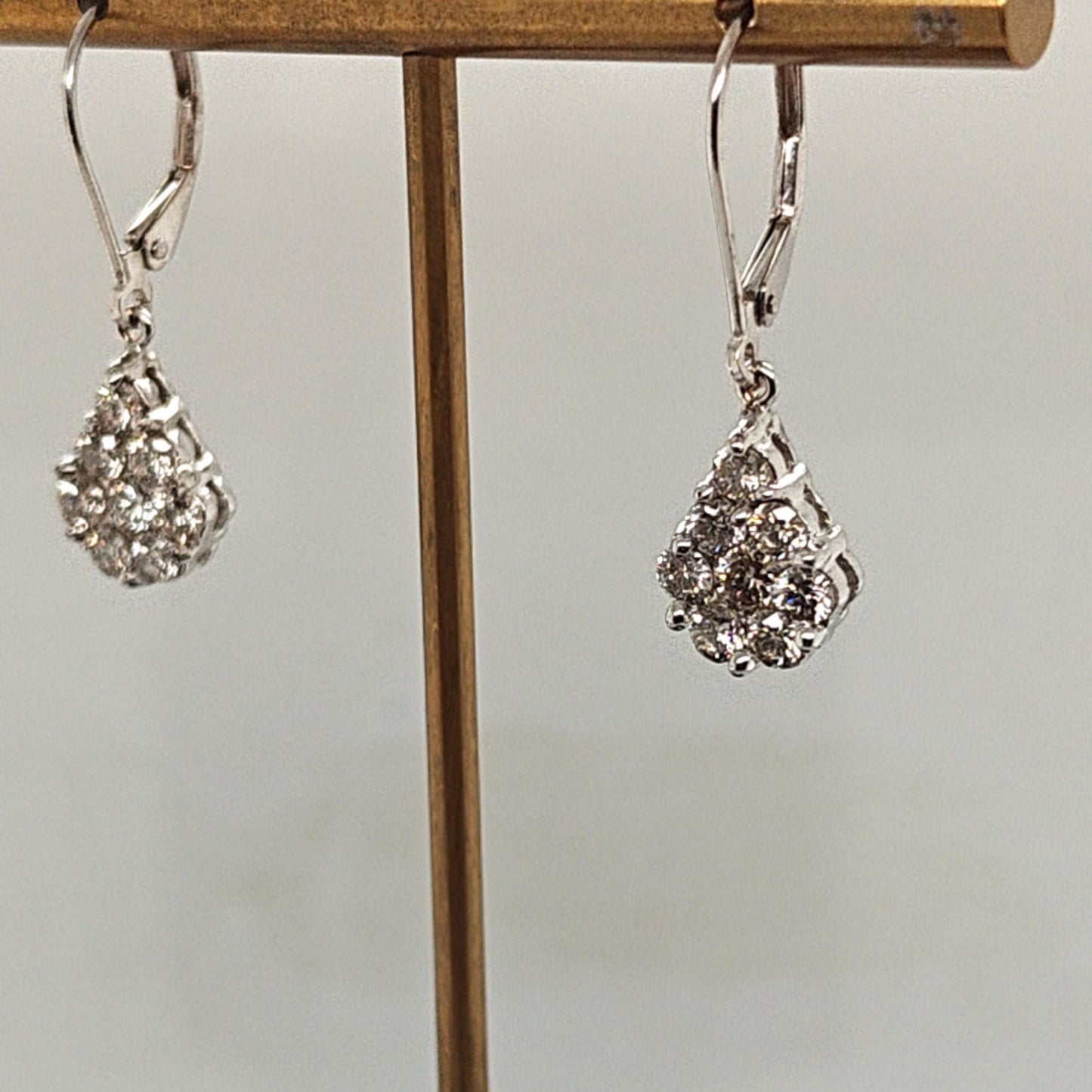 DIAMOND DANGLE EARRINGS WHITE GOLD 1.55CT