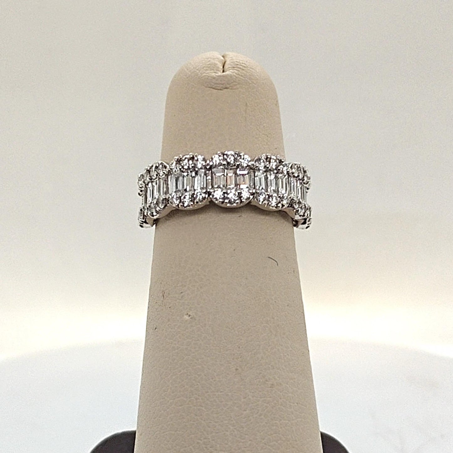 DIAMOND BAND HALF WAY BAGUETTE AND ROUND 1.5CTW WHITE GOLD