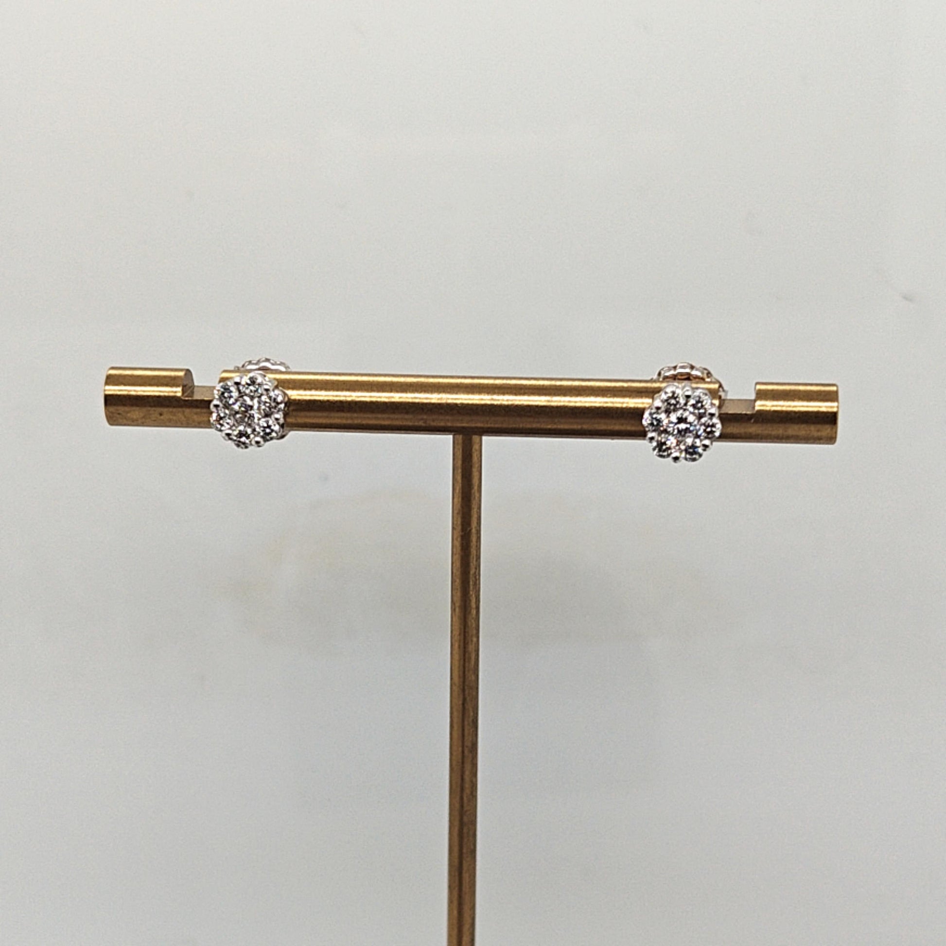 DIAMOND CLUSTER EARRINGS 0.75CT WHITE GOLD