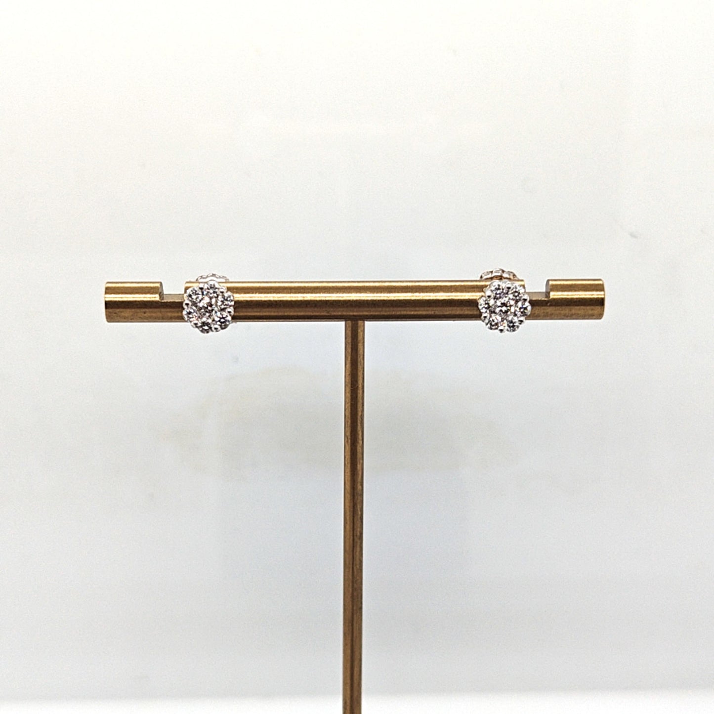 DIAMOND CLUSTER EARRINGS 0.75CT WHITE GOLD